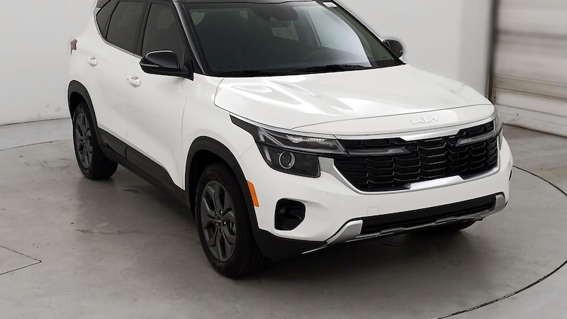 2024 Kia Seltos S Hero Image