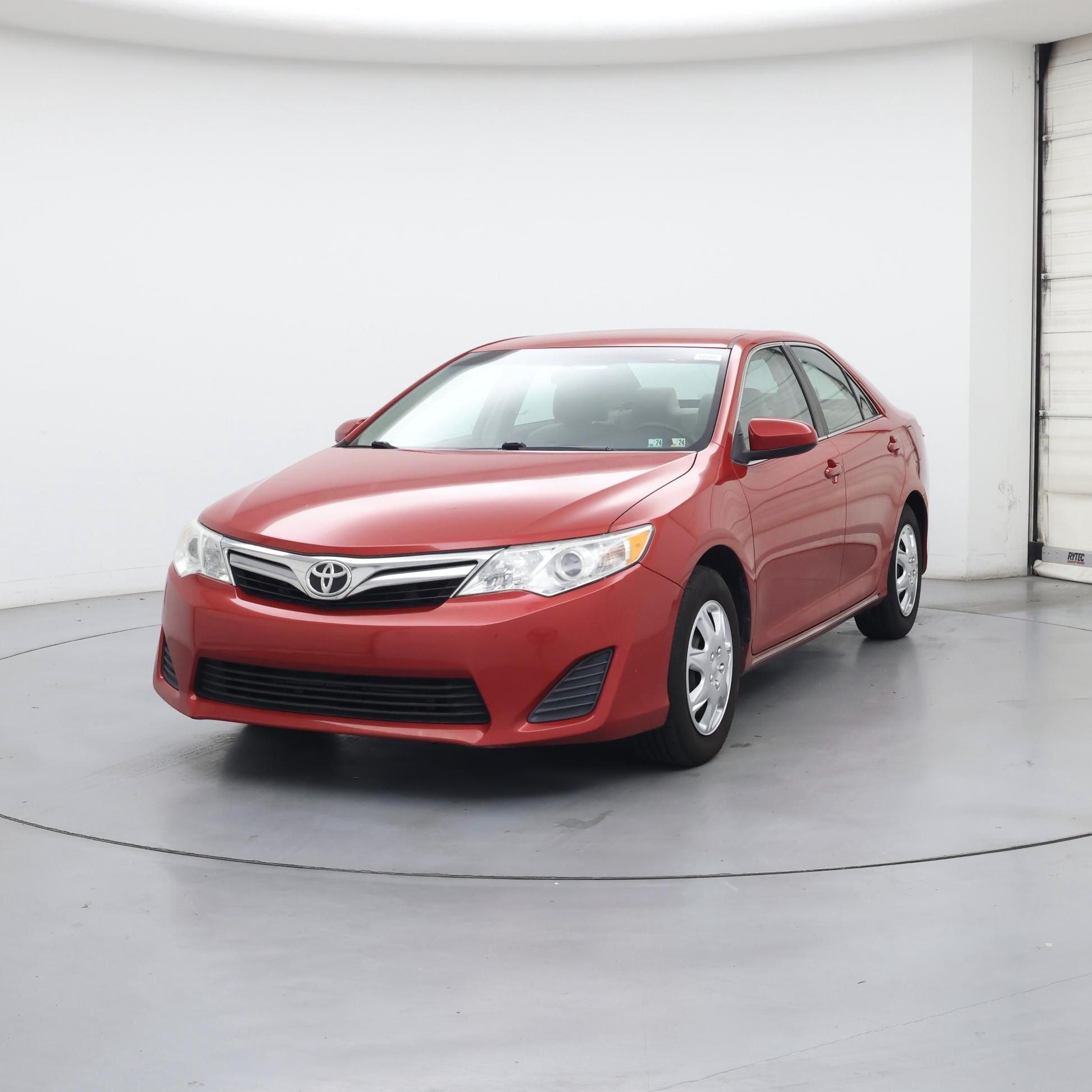 Thumbnail: 2013 Toyota Camry - 4