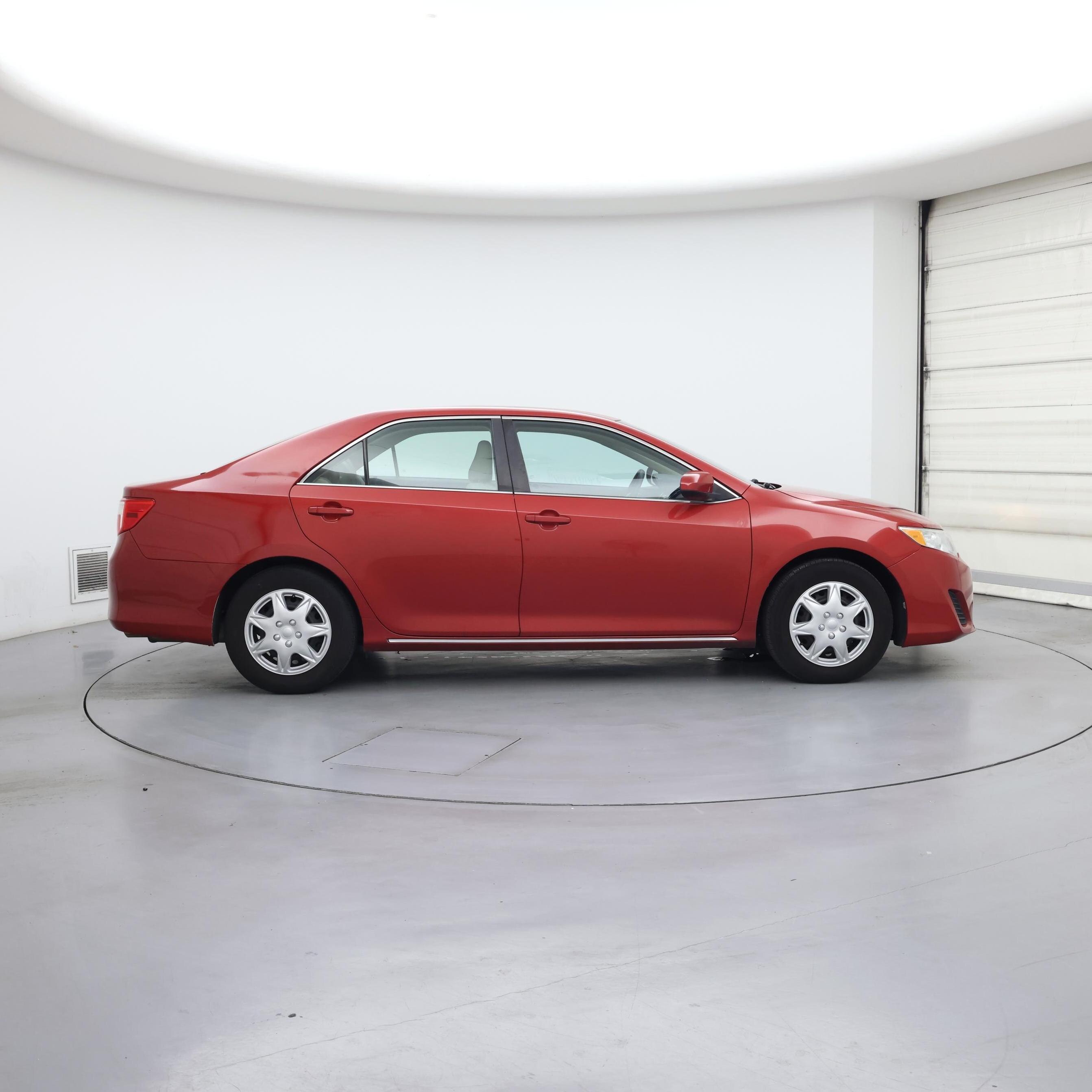 Thumbnail: 2013 Toyota Camry - 7