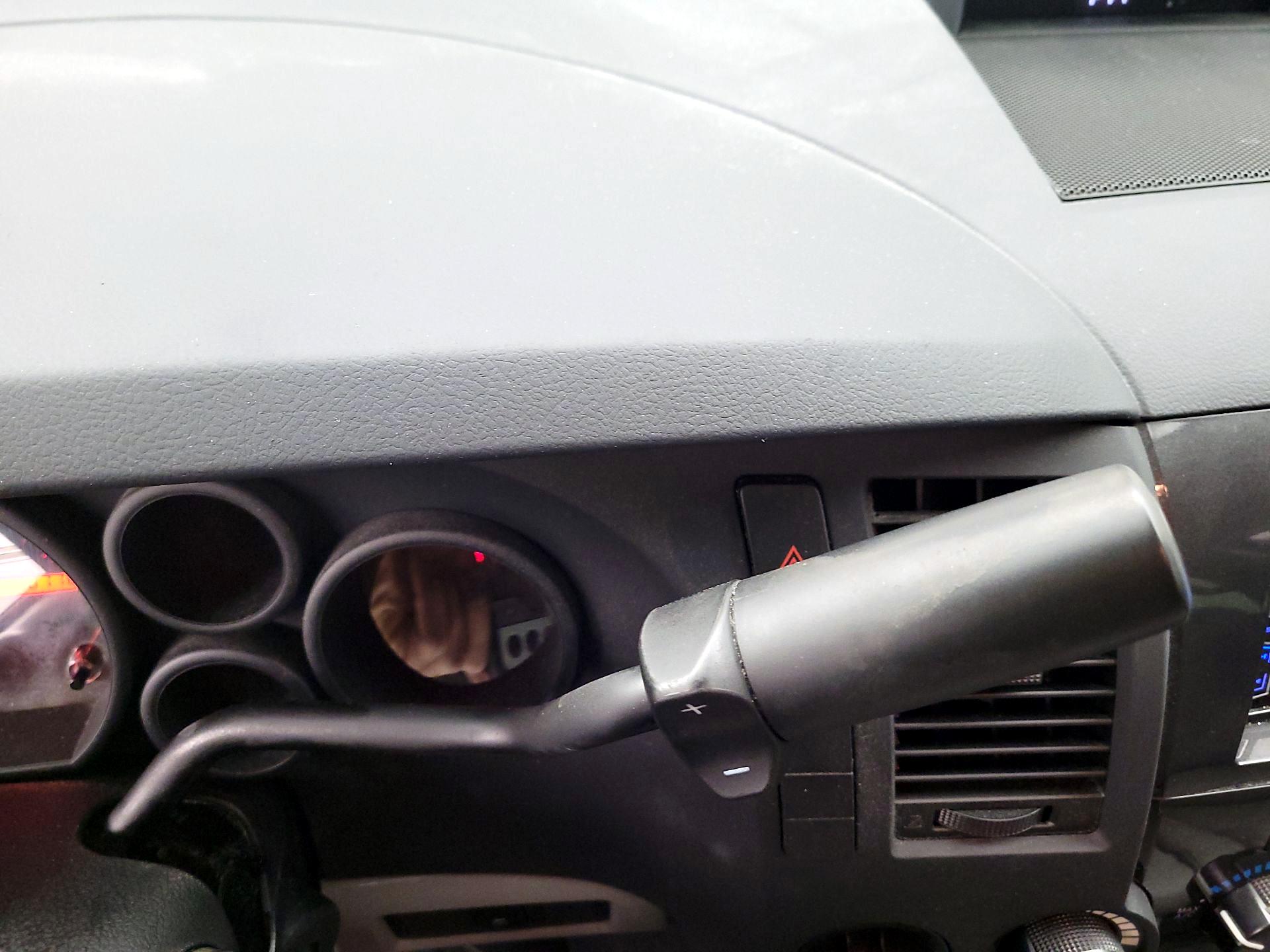 Thumbnail: 2013 Toyota Tundra - 16