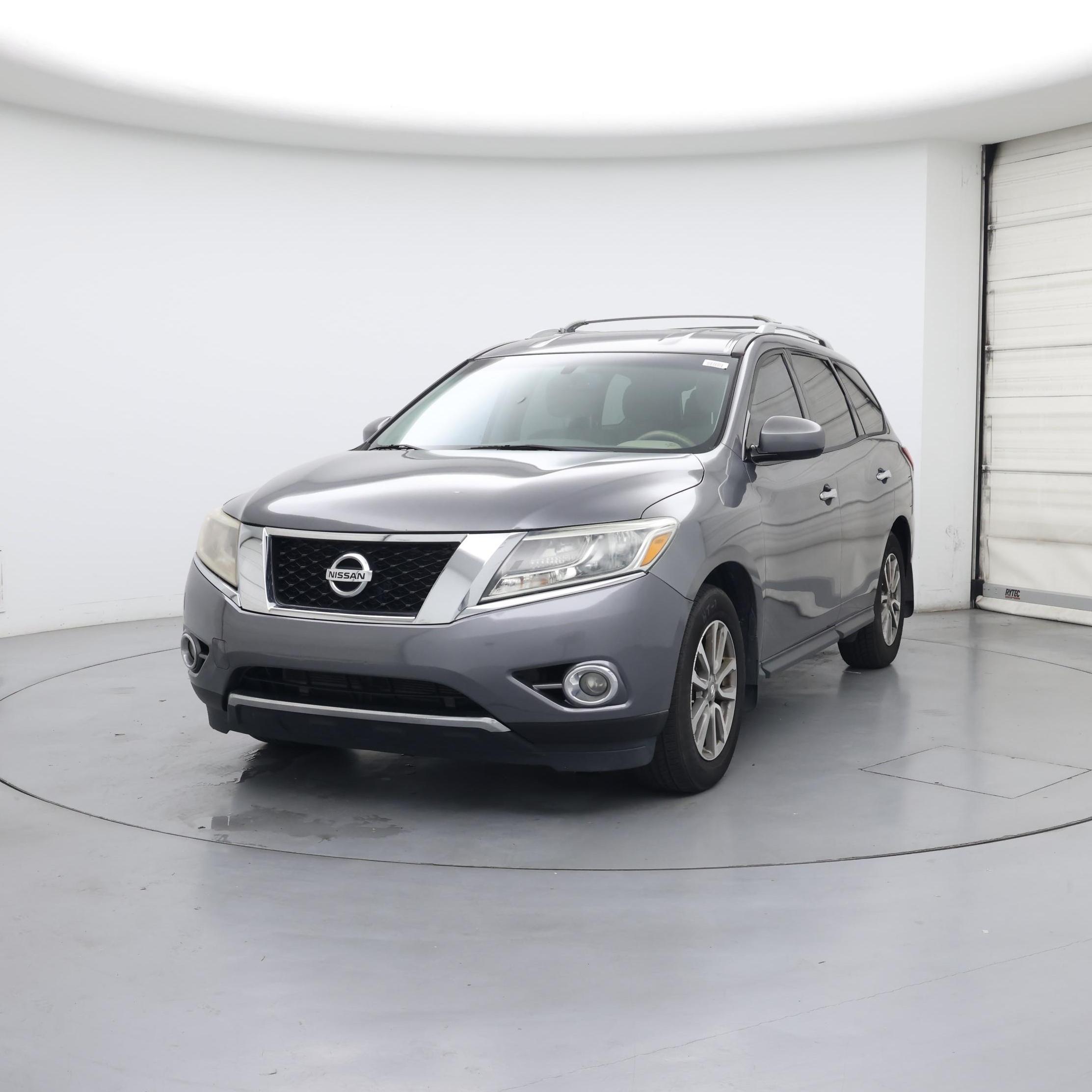 Thumbnail: 2015 Nissan Pathfinder - 4