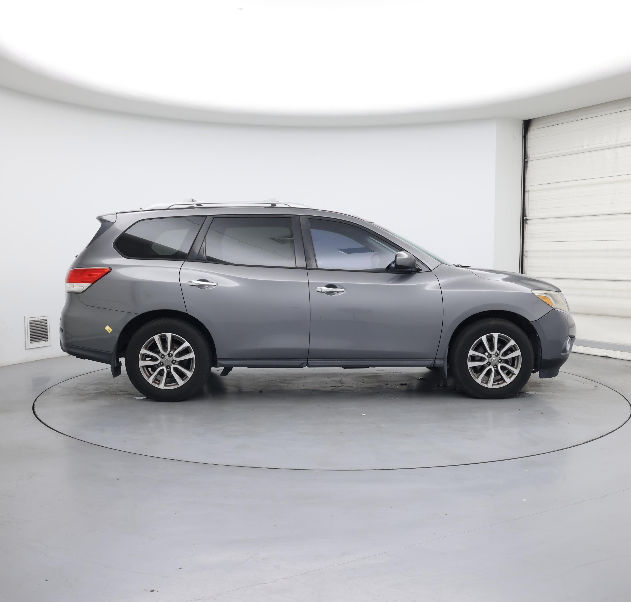 Thumbnail: 2015 Nissan Pathfinder - 7