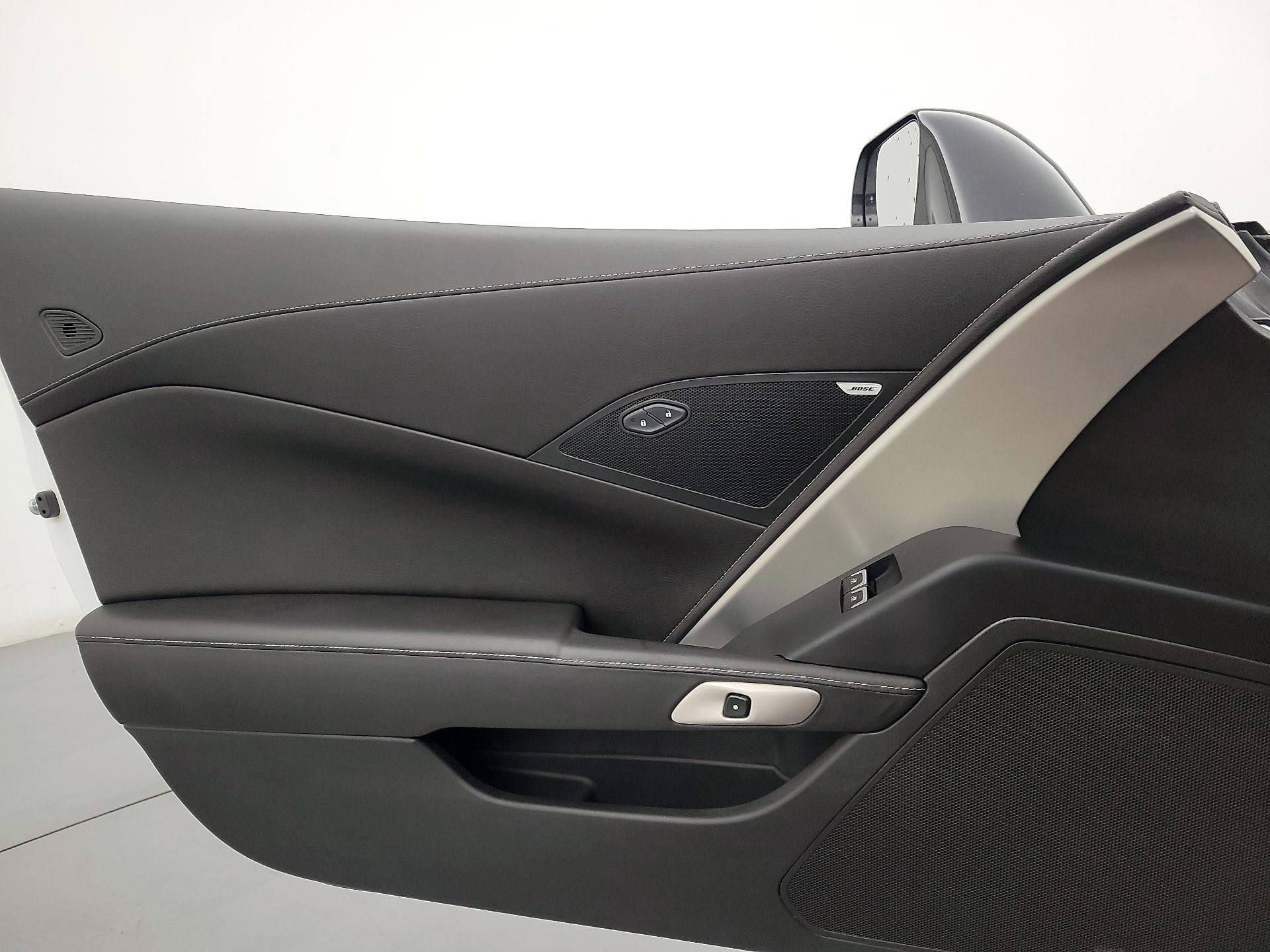 Thumbnail: 2016 Chevrolet Corvette - 12