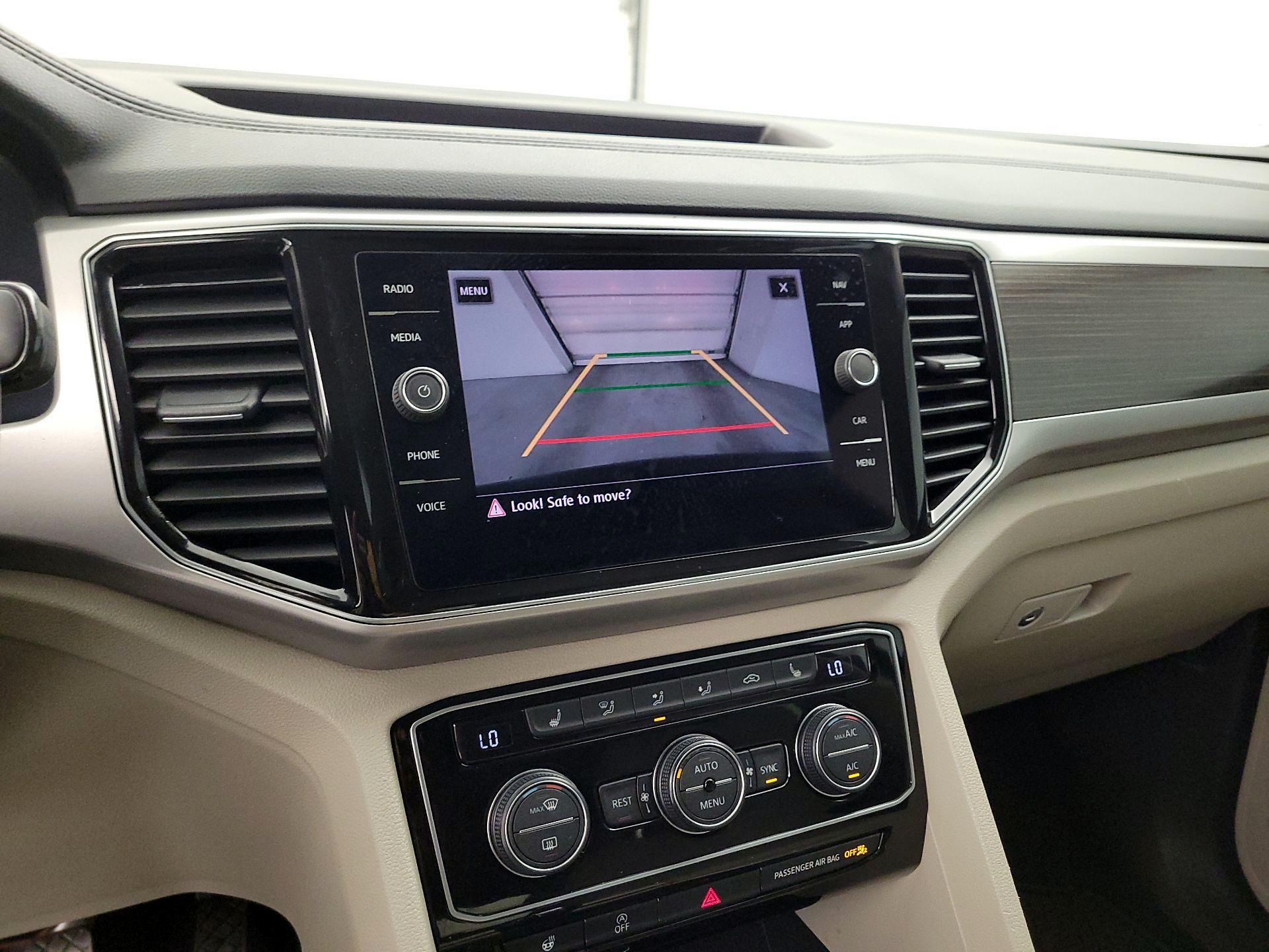 Thumbnail: 2019 Volkswagen Atlas - 14