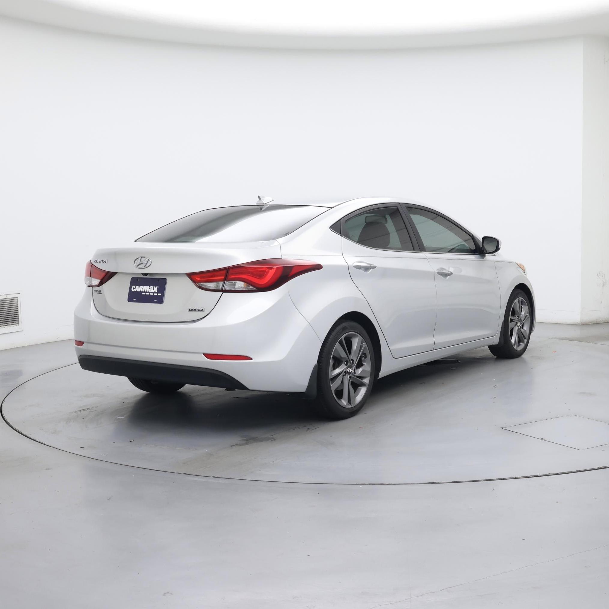 Thumbnail: 2014 Hyundai Elantra - 8