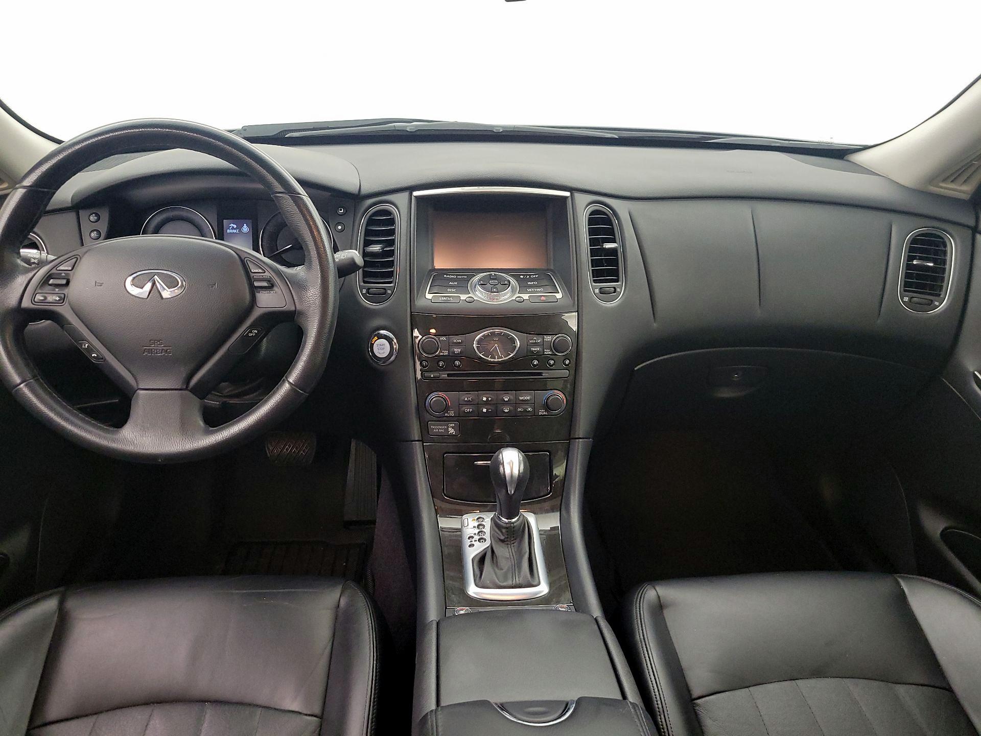 Thumbnail: 2017 INFINITI QX50 - 9