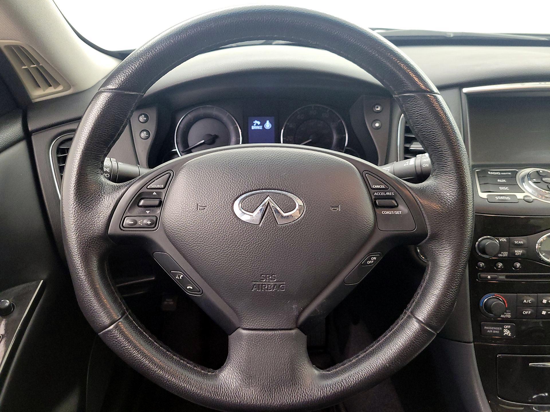 Thumbnail: 2017 INFINITI QX50 - 10