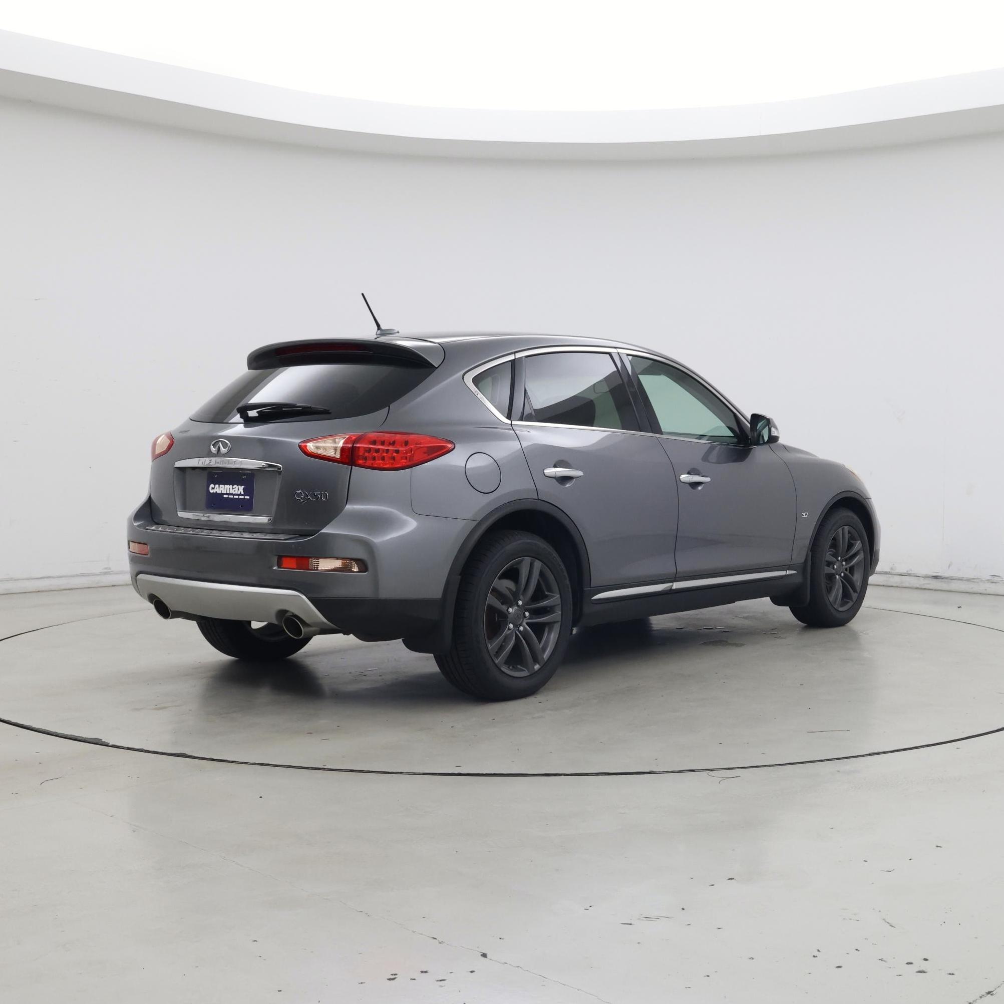 Thumbnail: 2017 INFINITI QX50 - 8