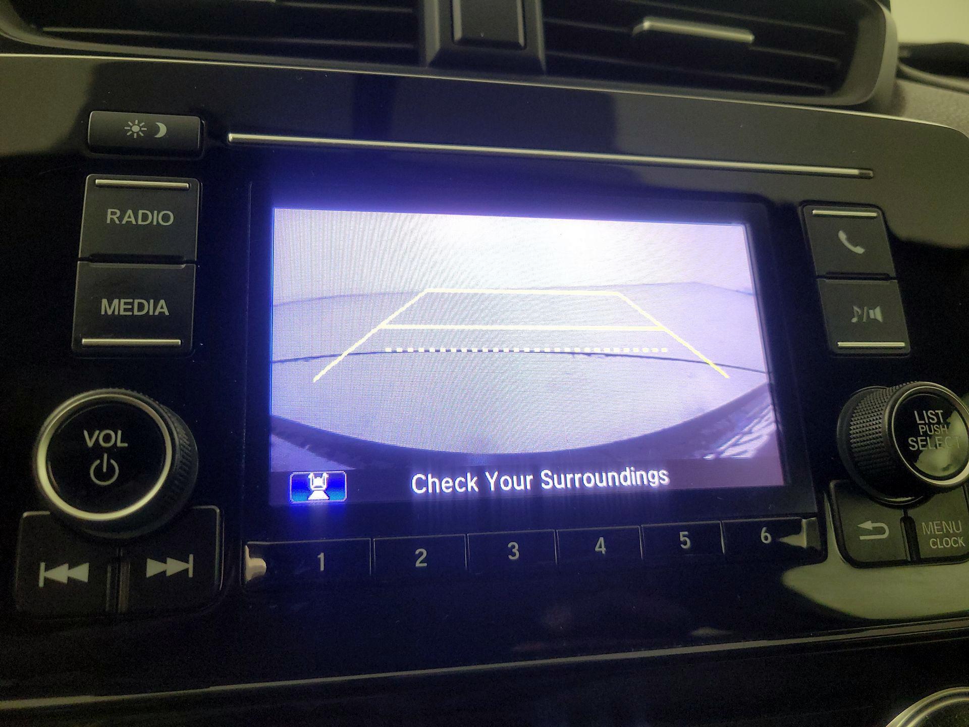 Thumbnail: 2019 Honda CR-V - 14
