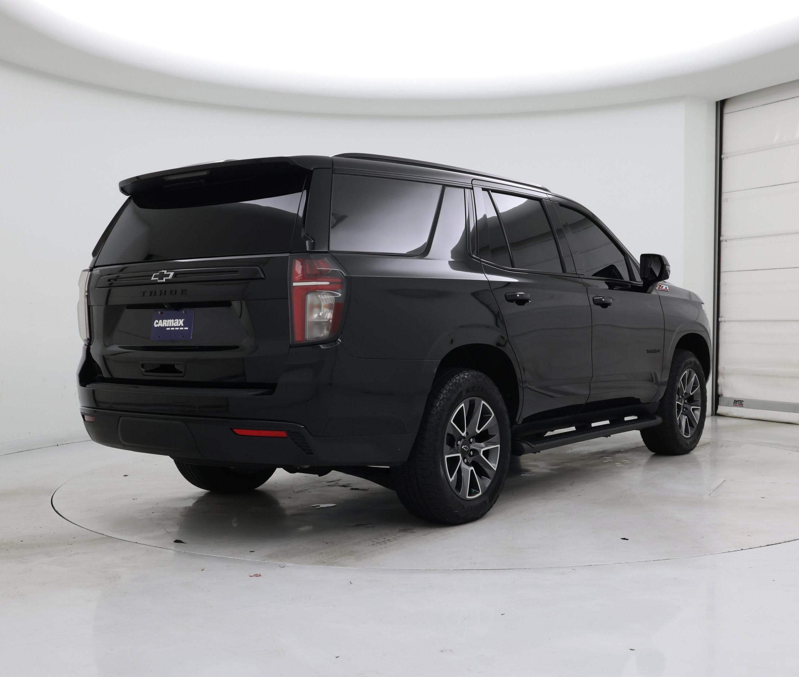 Thumbnail: 2024 Chevrolet Tahoe - 8
