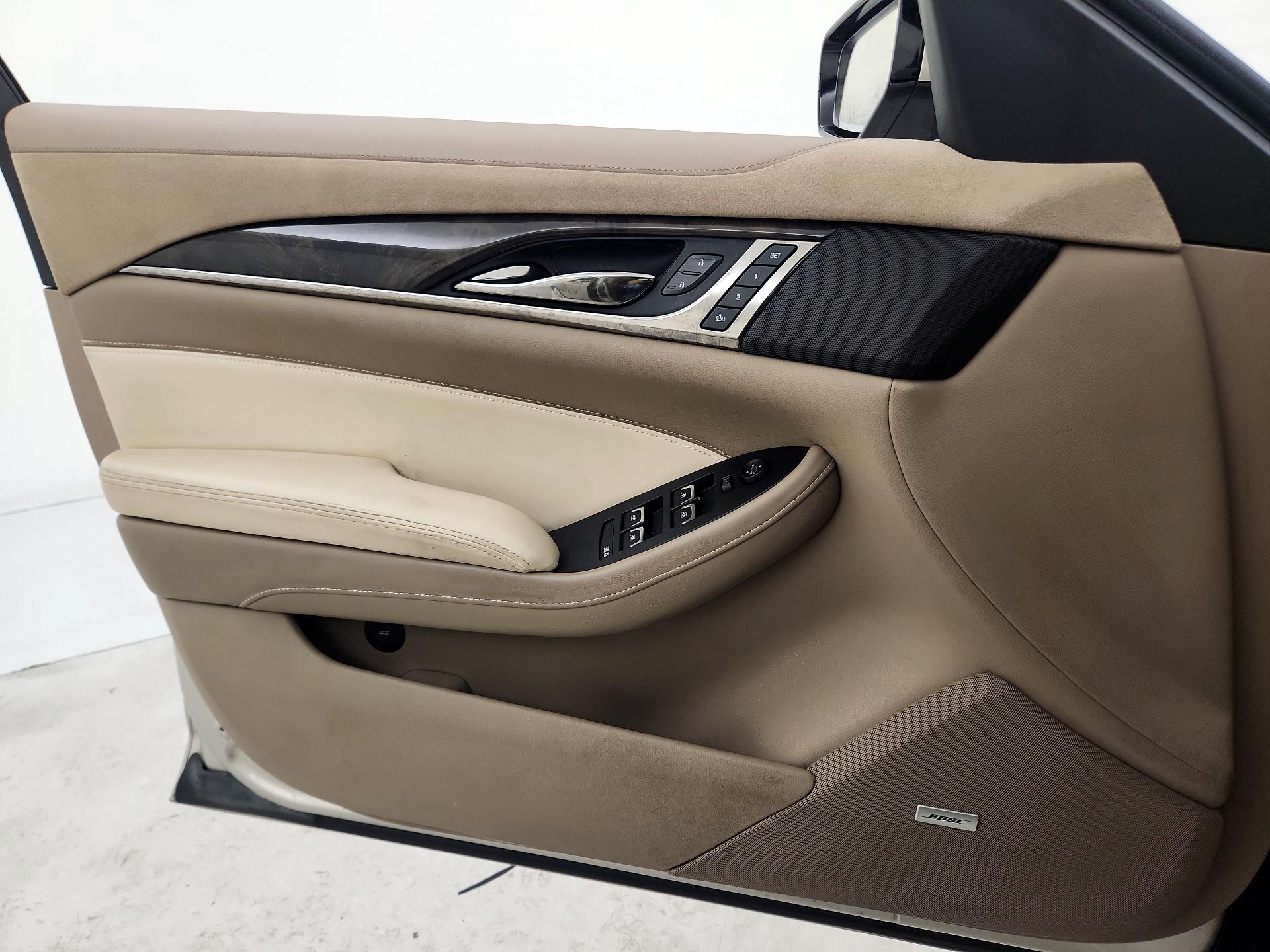 Thumbnail: 2014 Cadillac CTS - 12