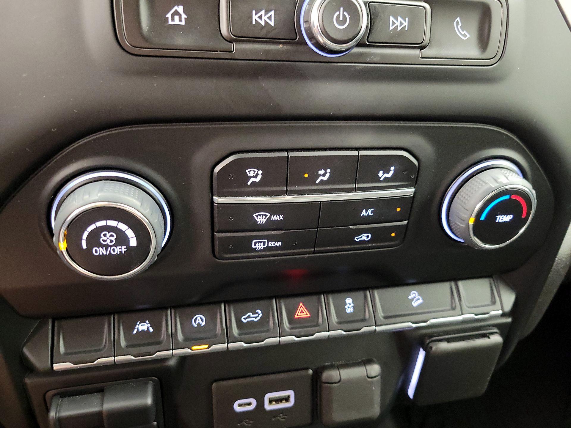 Thumbnail: 2023 Chevrolet Silverado 1500 - 16