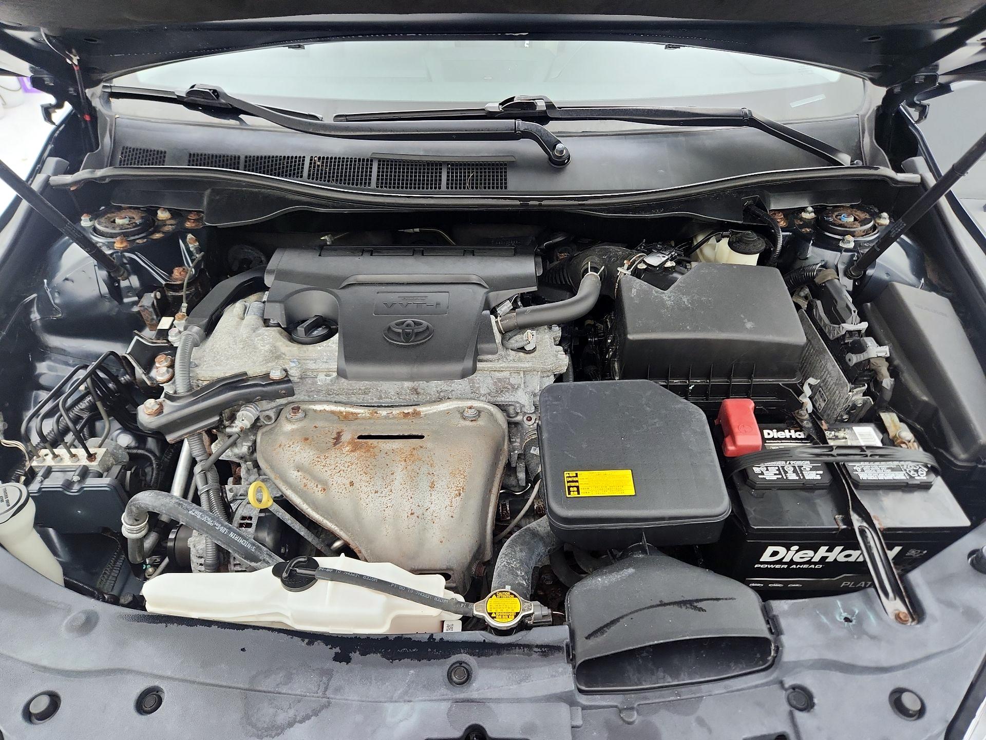 Thumbnail: 2015 Toyota Camry - 20