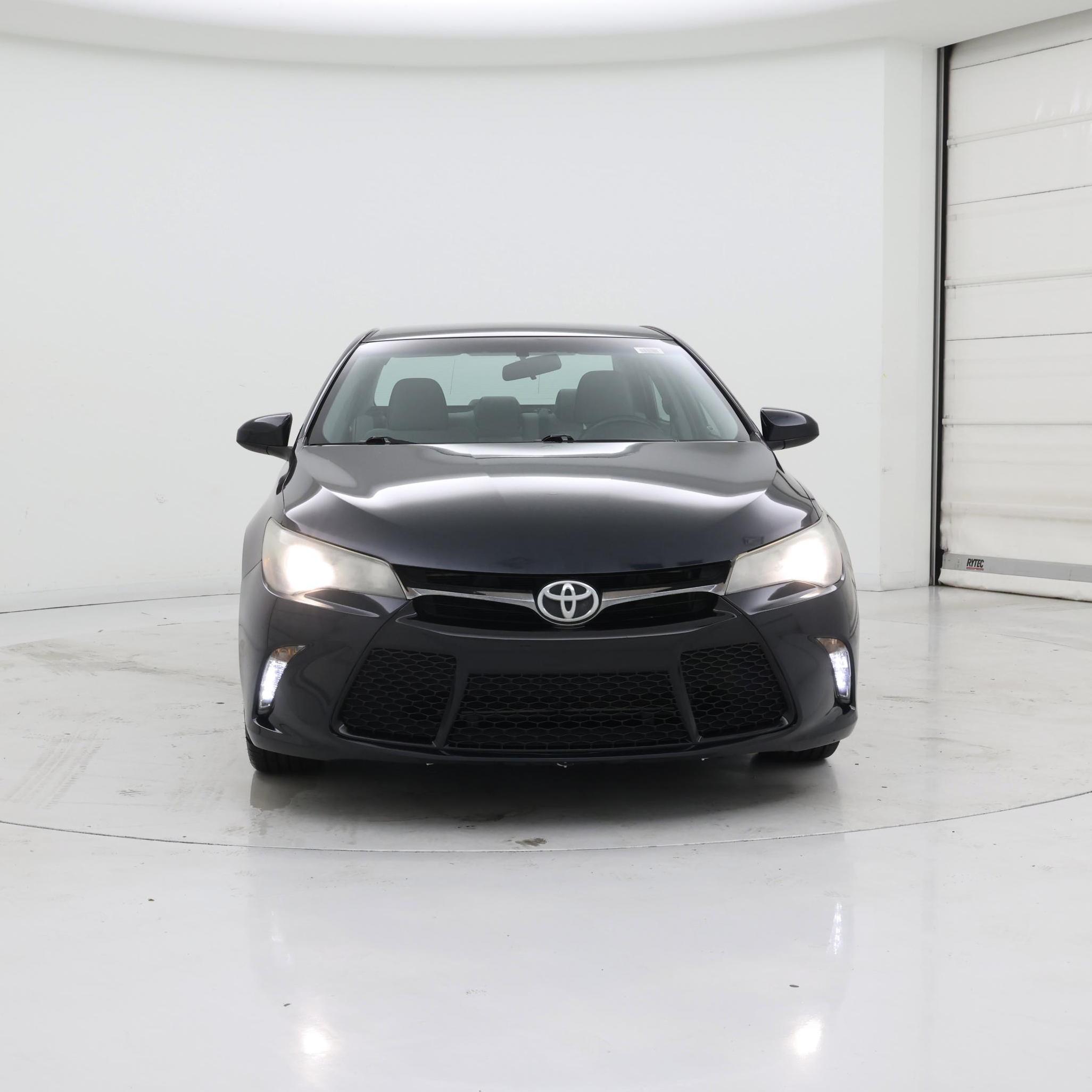 Thumbnail: 2015 Toyota Camry - 5