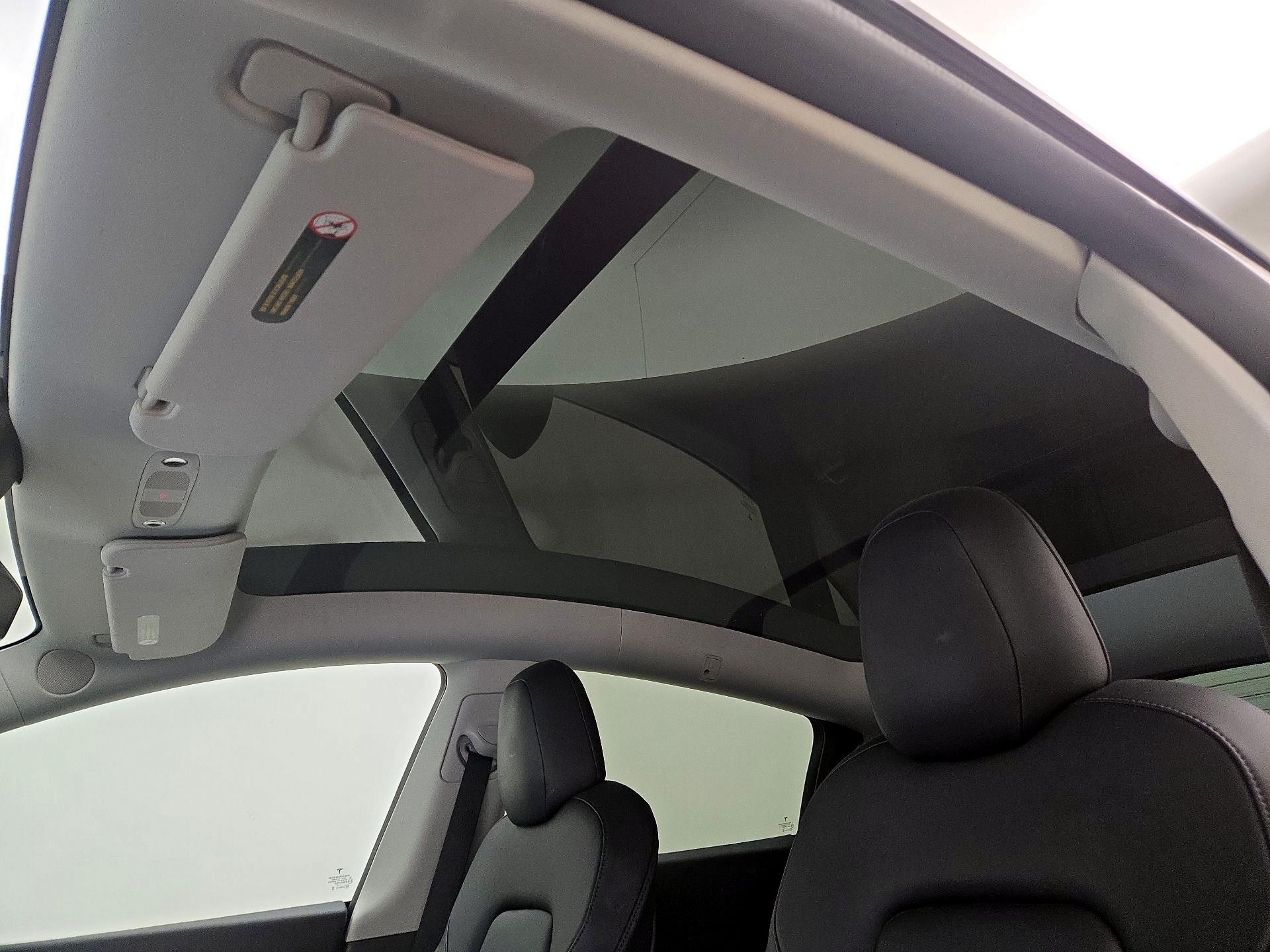 Thumbnail: 2022 Tesla Model Y - 18