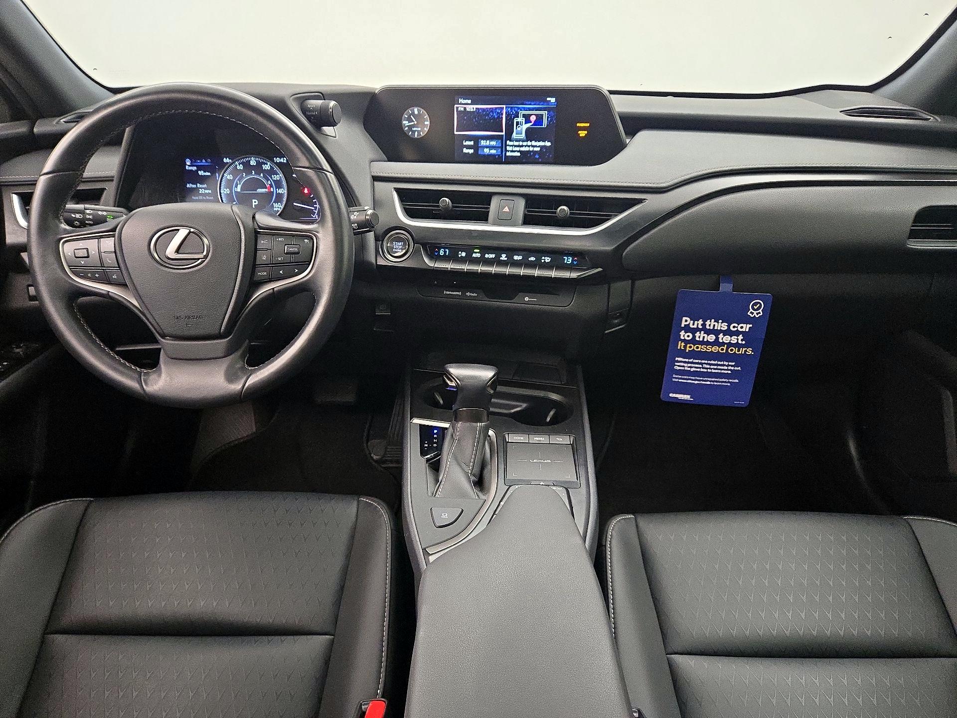 Thumbnail: 2021 Lexus UX - 9