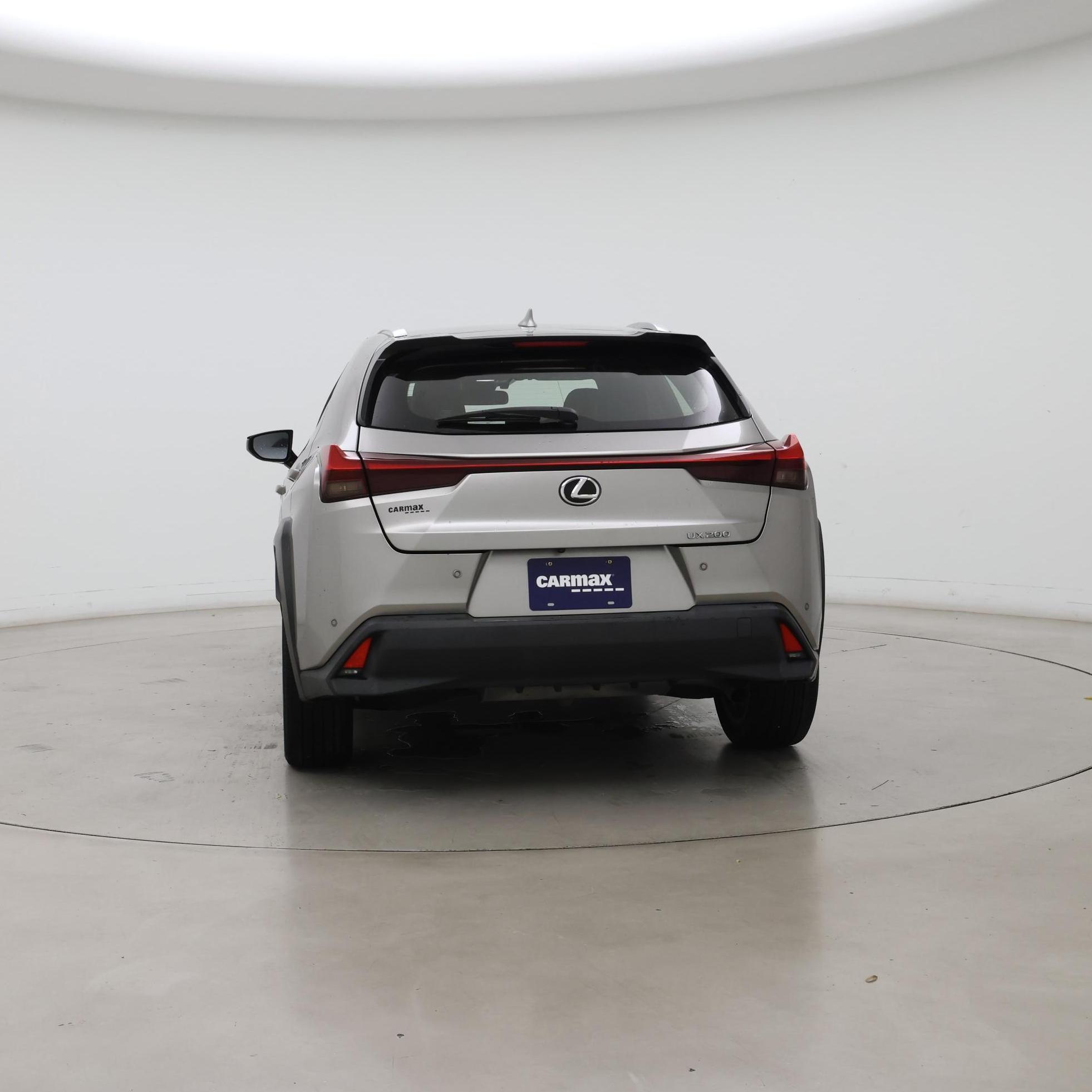 Thumbnail: 2021 Lexus UX - 6