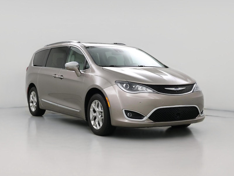 2018 Chrysler Pacifica Limited -
                  Stockbridge, GA