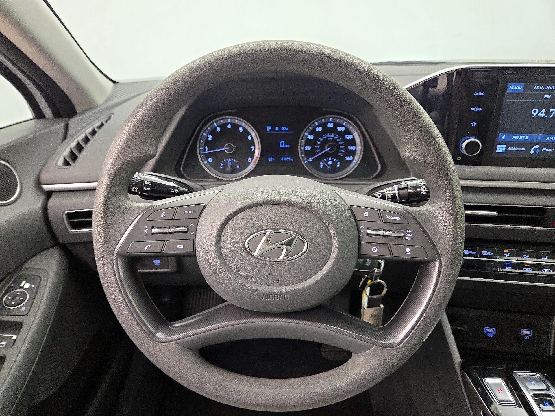 Thumbnail: 2021 Hyundai Sonata - 10