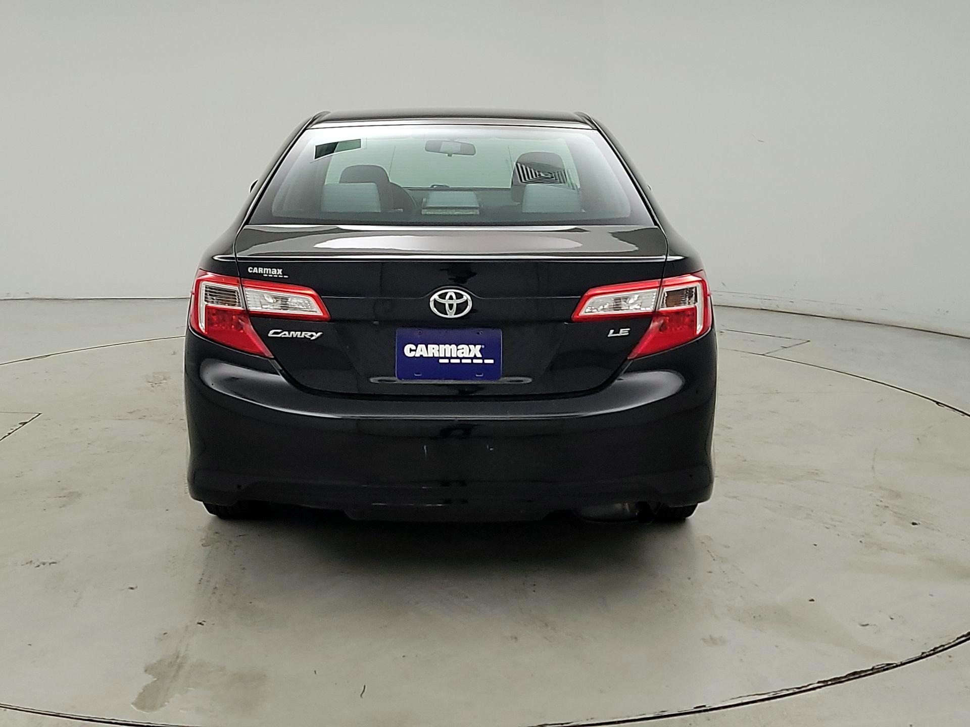 Thumbnail: 2014 Toyota Camry - 6