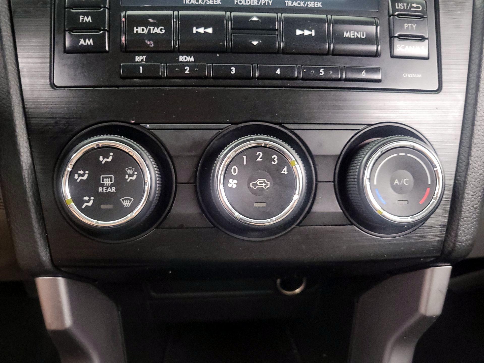 Thumbnail: 2015 Subaru Forester - 15