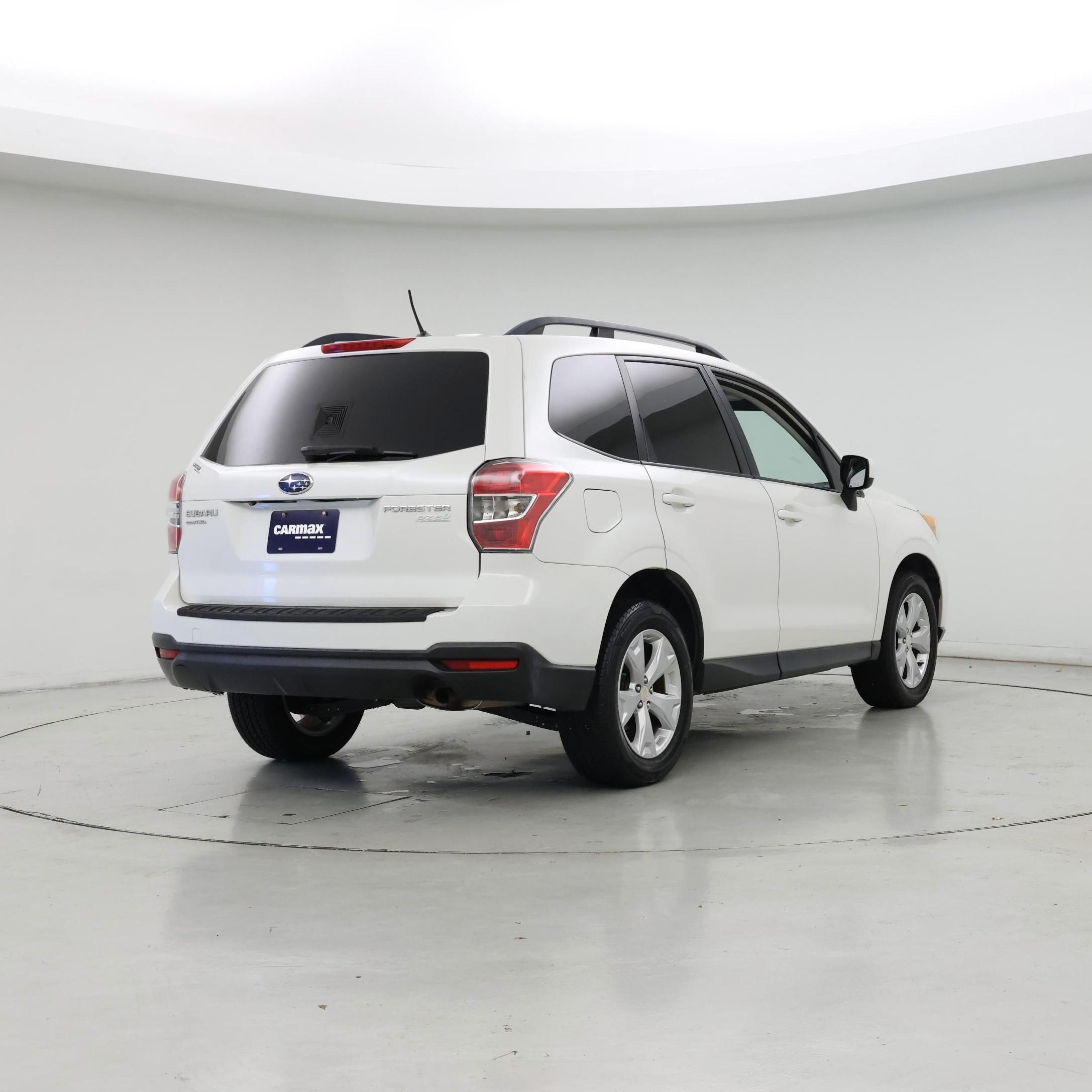 Thumbnail: 2015 Subaru Forester - 8