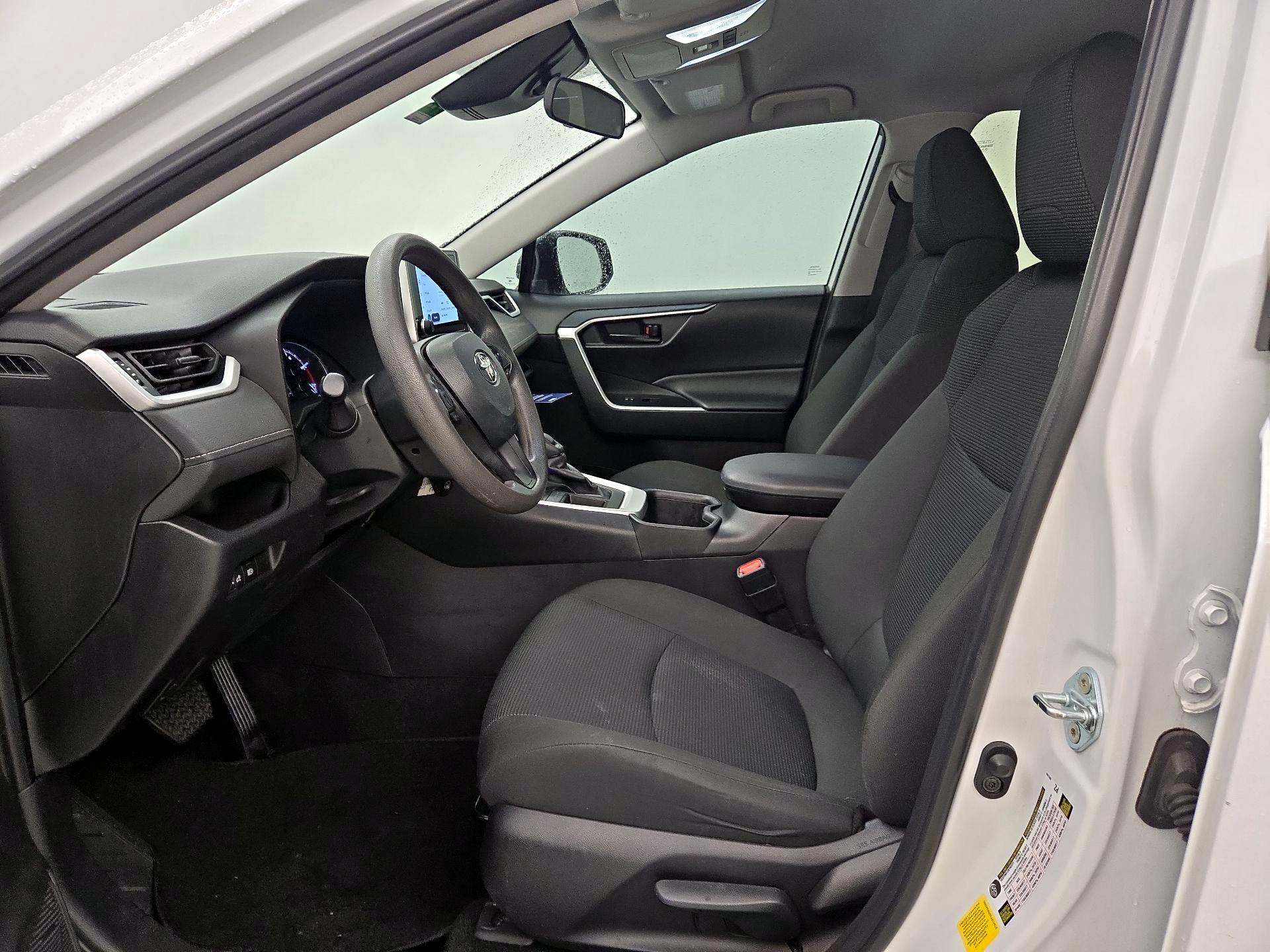 Thumbnail: 2024 Toyota RAV4 - 11