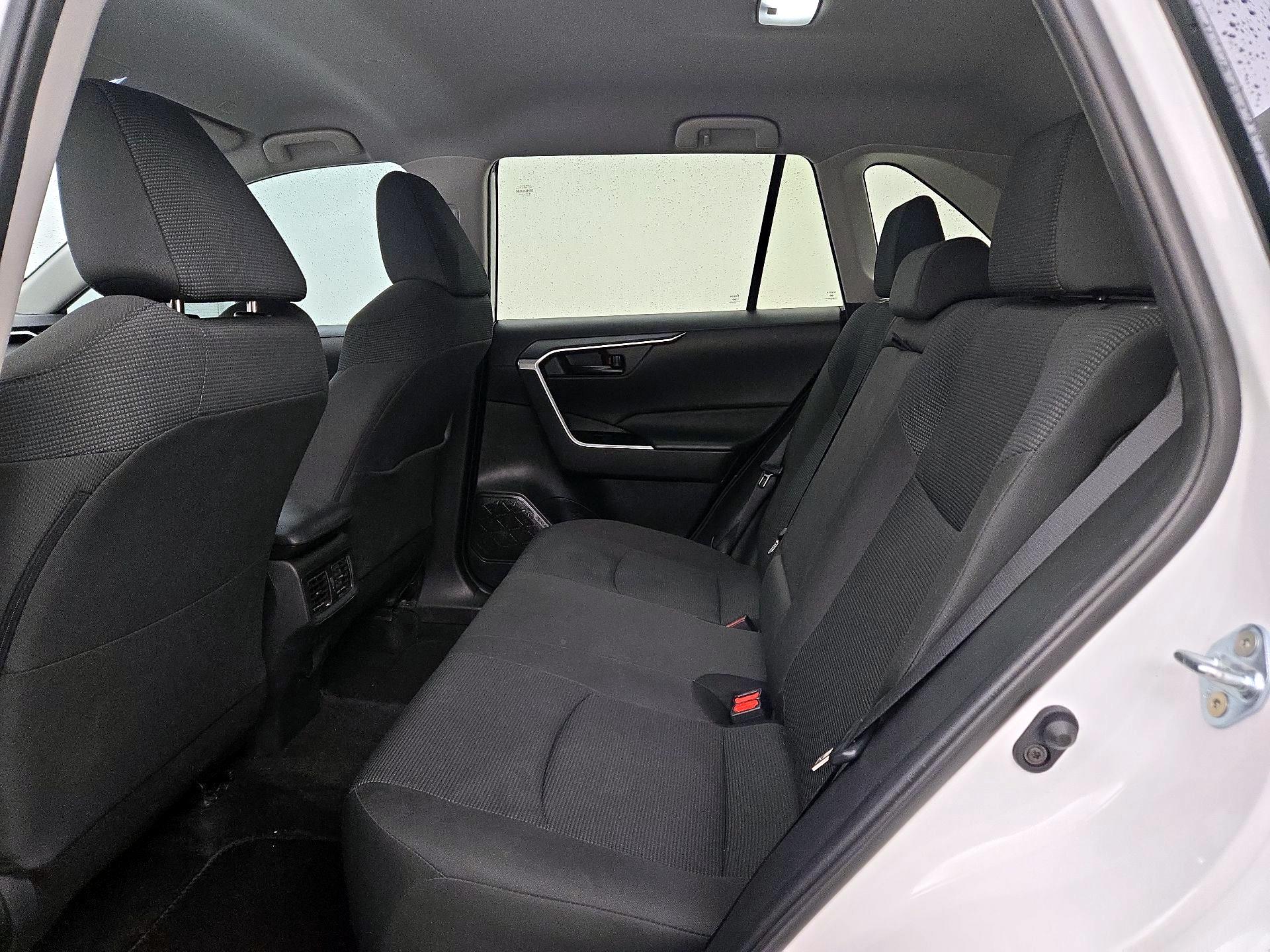 Thumbnail: 2024 Toyota RAV4 - 19