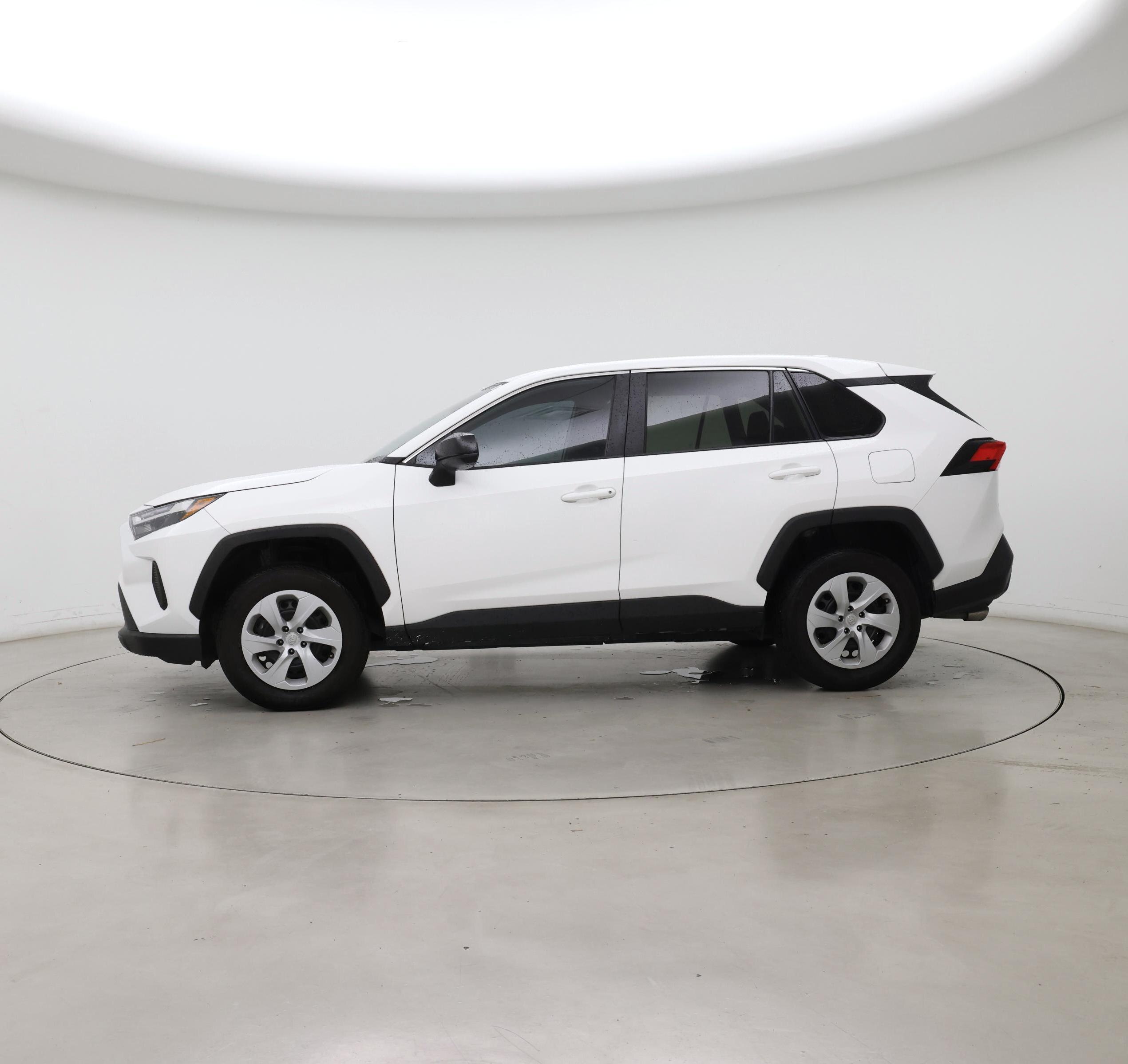 Thumbnail: 2024 Toyota RAV4 - 3