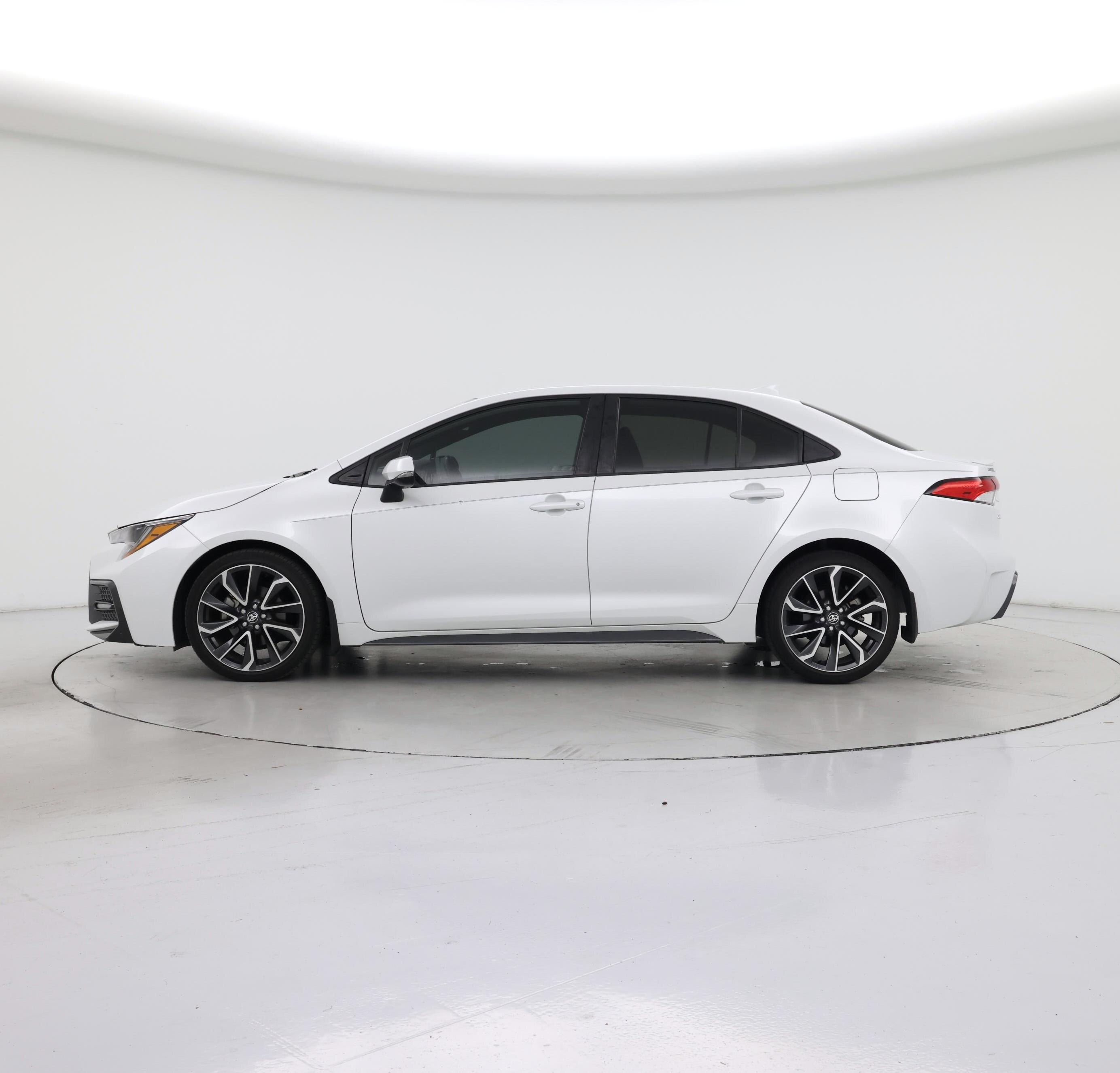 Thumbnail: 2022 Toyota Corolla - 3