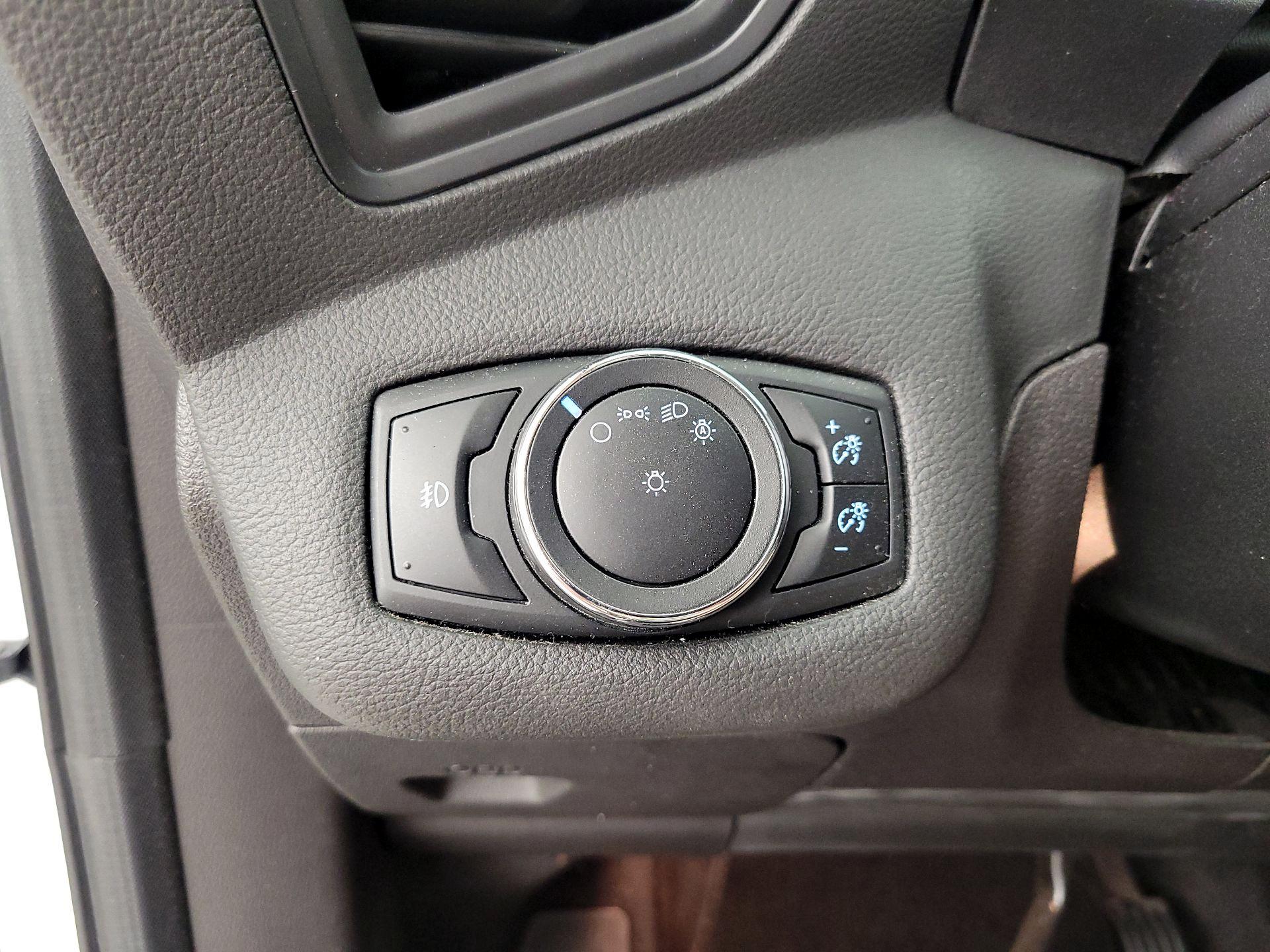 Thumbnail: 2015 Ford Escape - 13