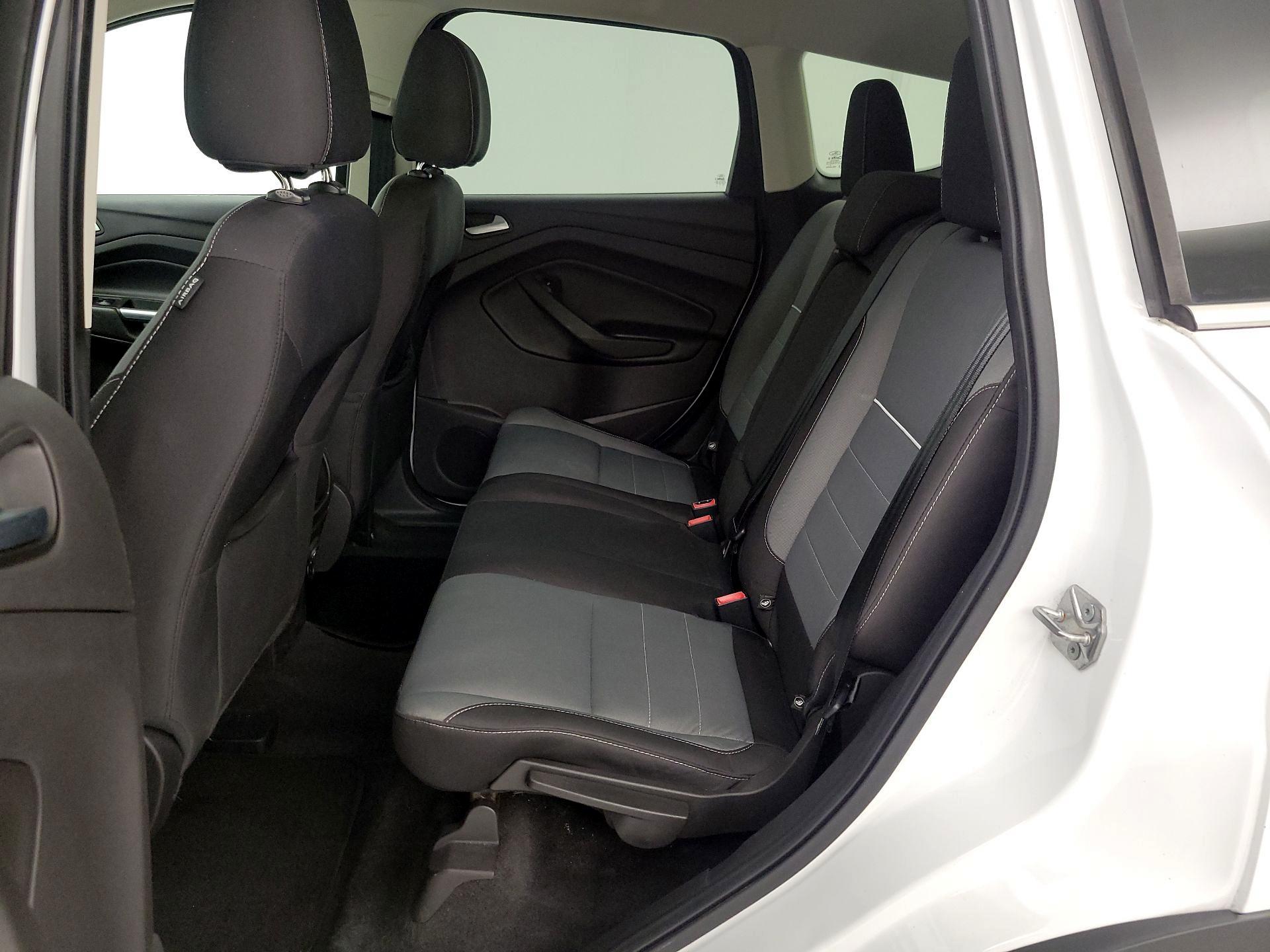 Thumbnail: 2015 Ford Escape - 19