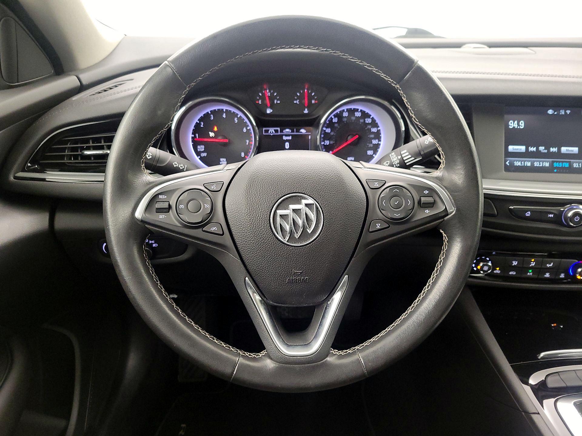 Thumbnail: 2018 Buick Regal - 10