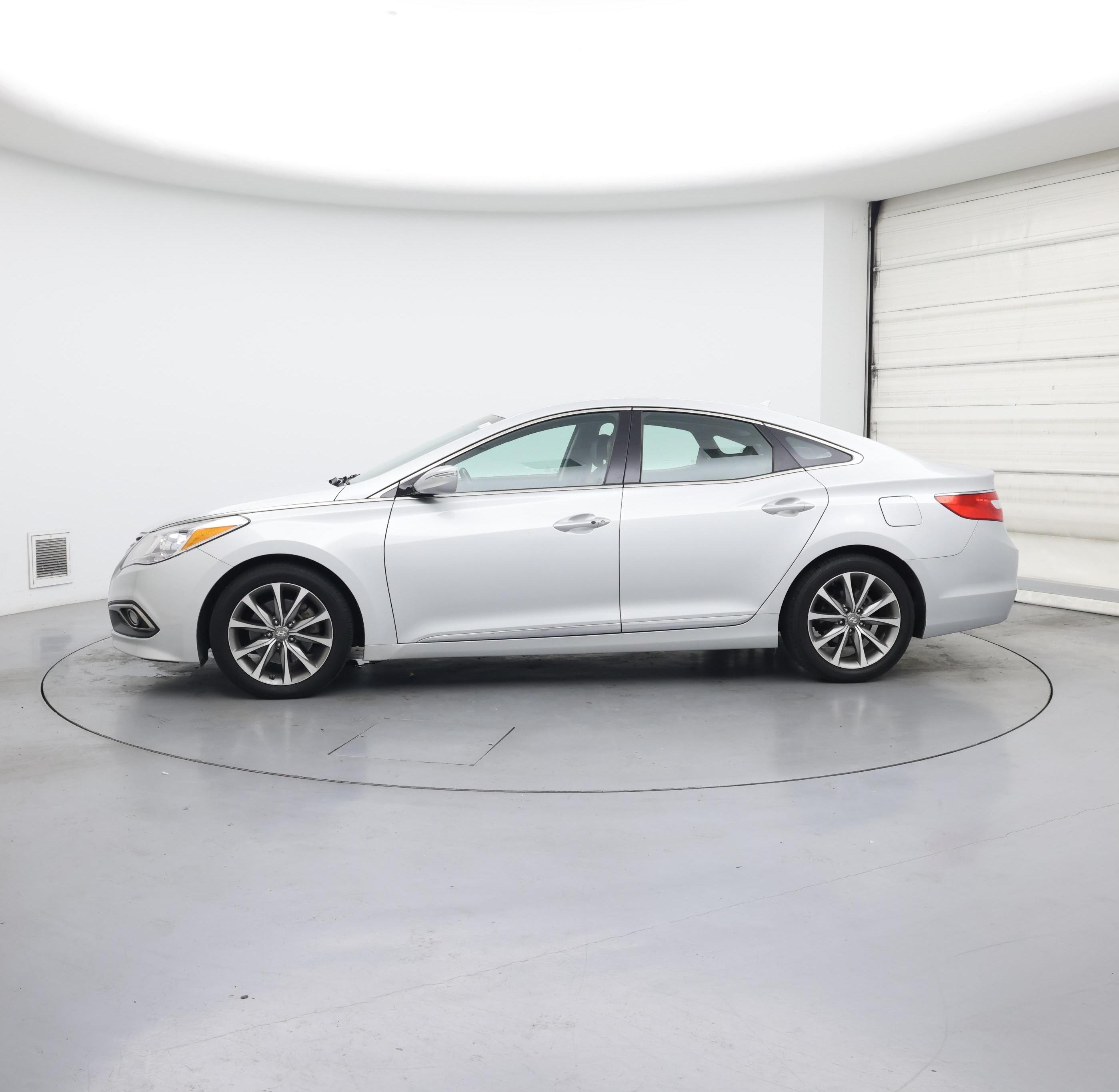 Thumbnail: 2016 Hyundai Azera - 3