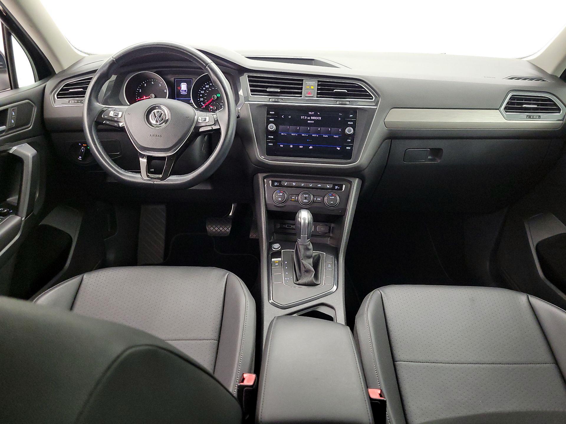 Thumbnail: 2019 Volkswagen Tiguan - 9