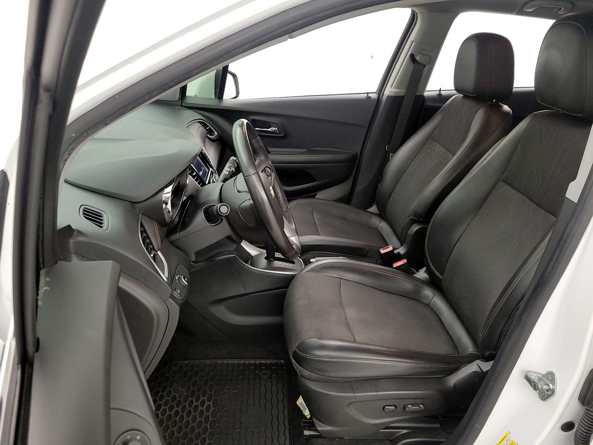Thumbnail: 2020 Chevrolet Trax - 11