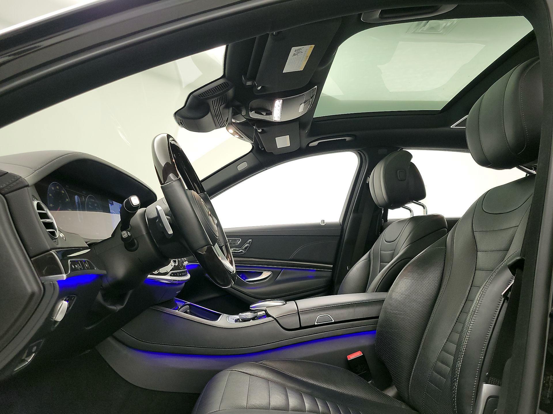 Thumbnail: 2019 Mercedes-Benz S-Class - 19