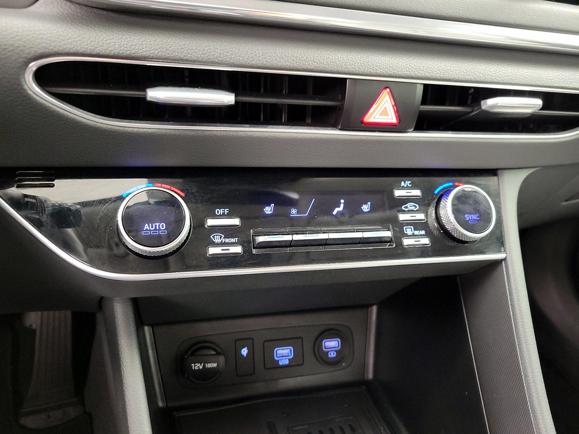 Thumbnail: 2020 Hyundai Sonata - 16