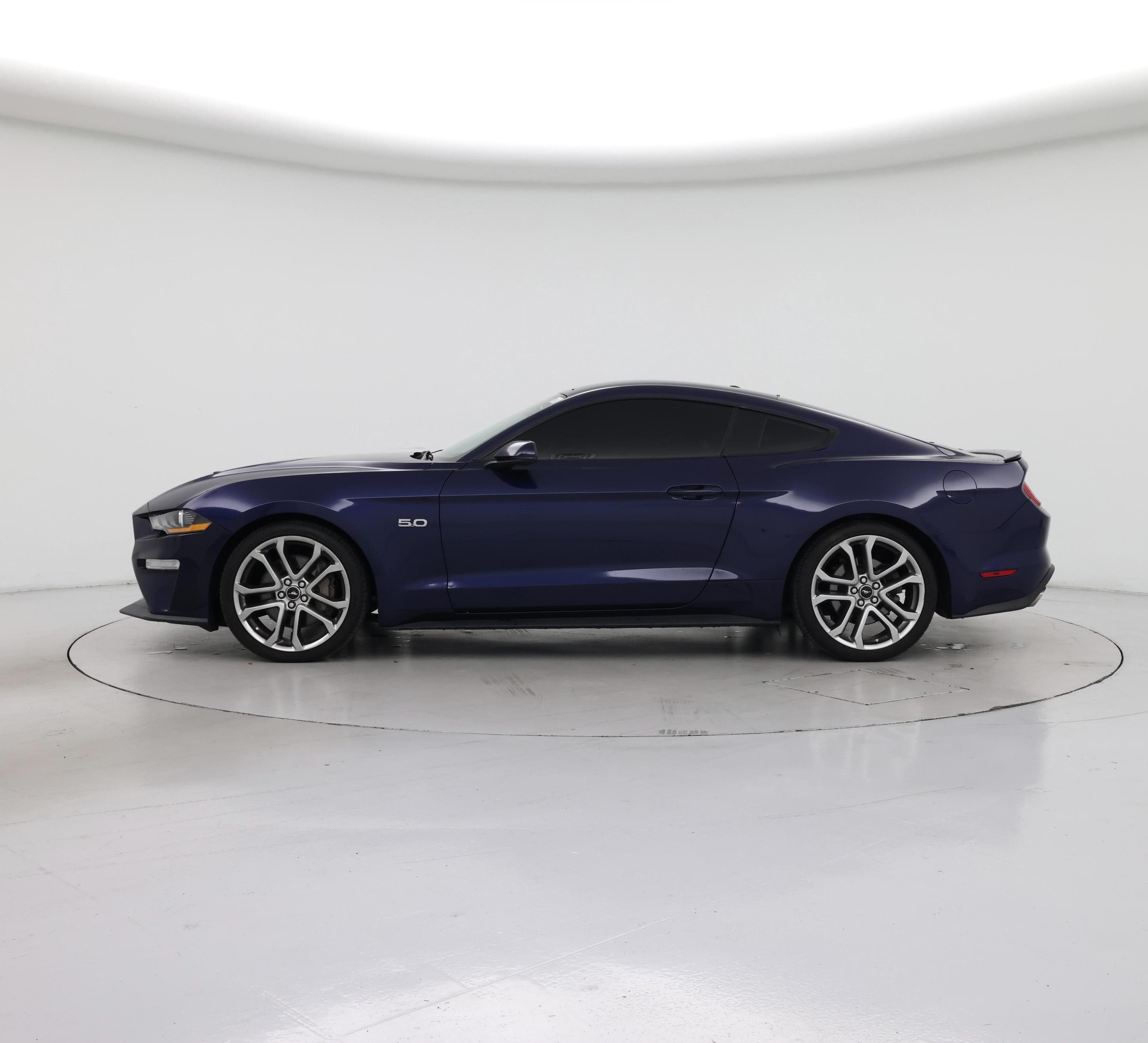 Thumbnail: 2019 Ford Mustang - 3