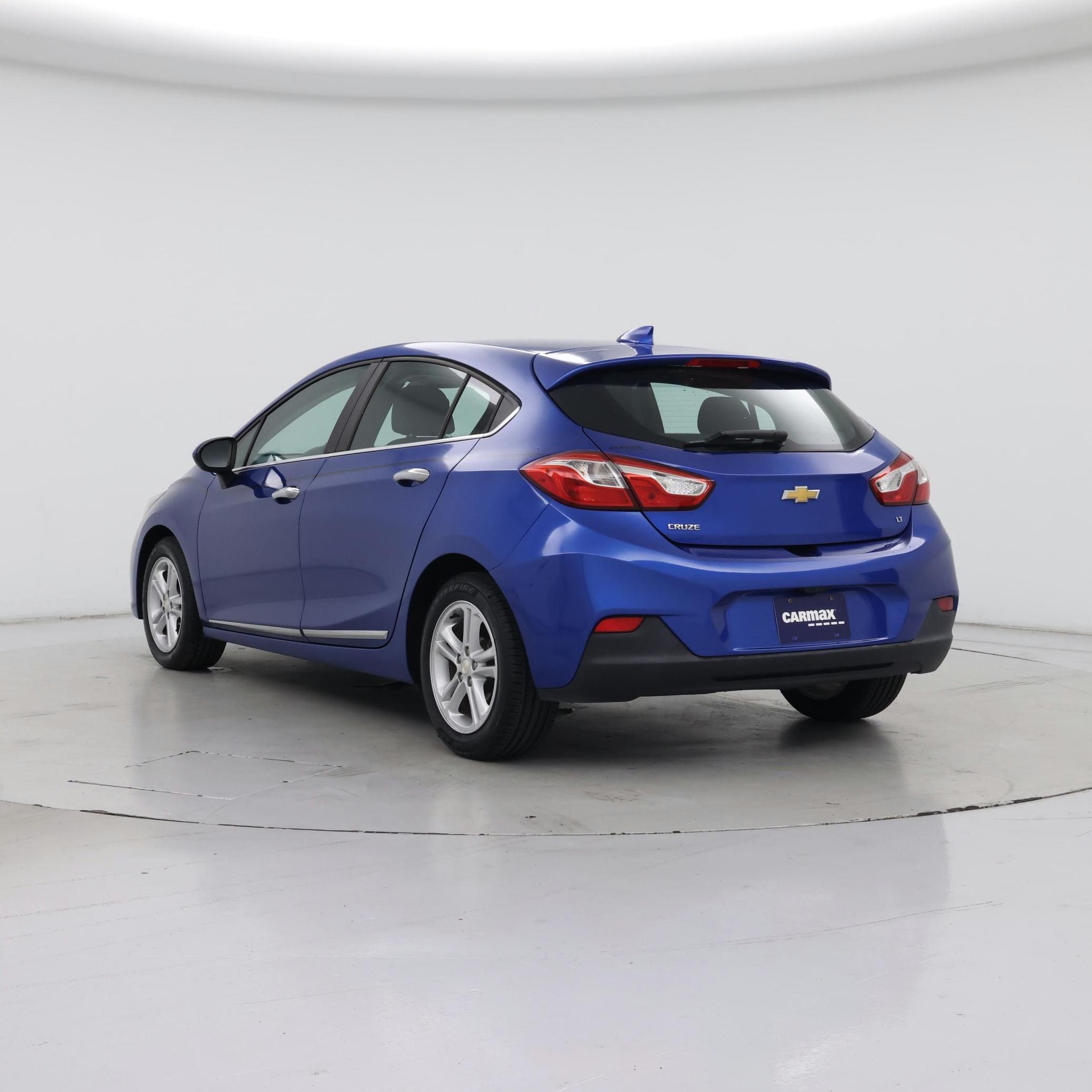 Thumbnail: 2017 Chevrolet Cruze - 2