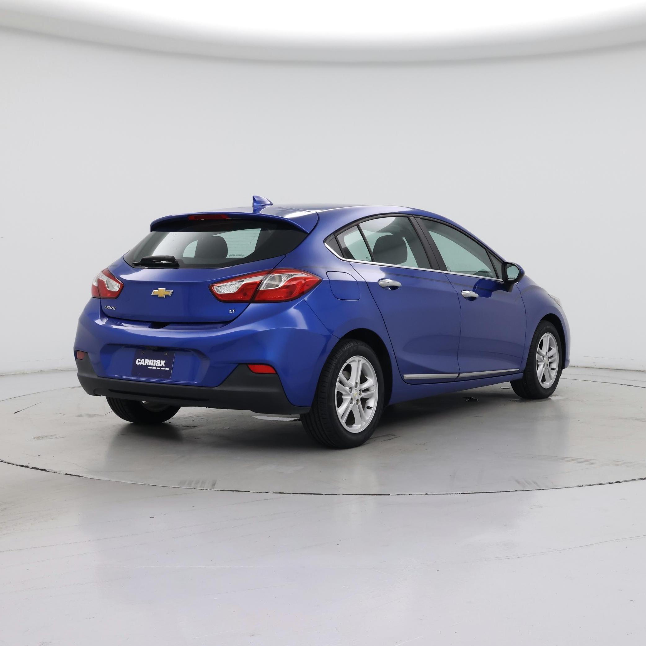 Thumbnail: 2017 Chevrolet Cruze - 8