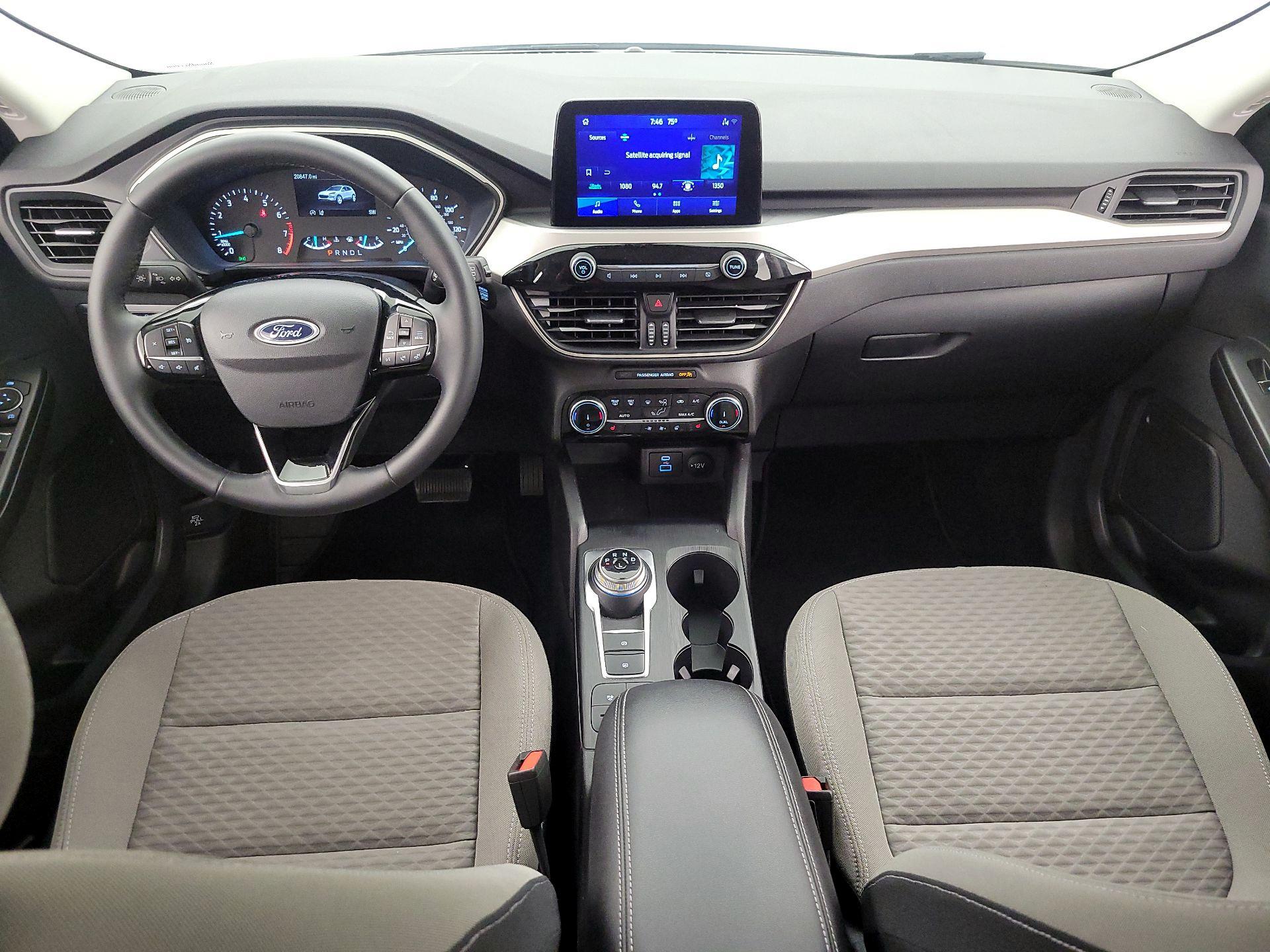 Thumbnail: 2022 Ford Escape - 9