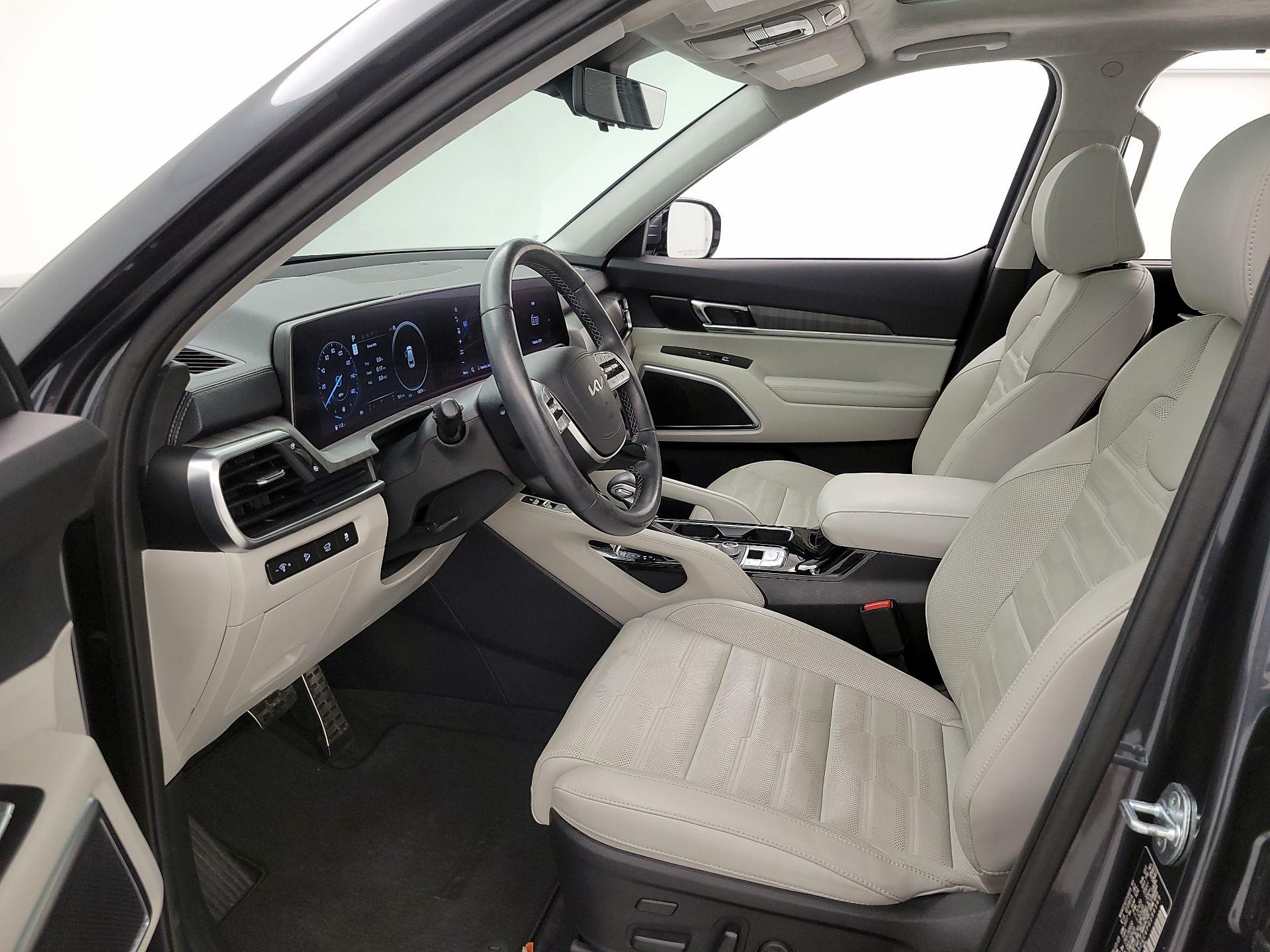 Thumbnail: 2023 Kia Telluride - 11