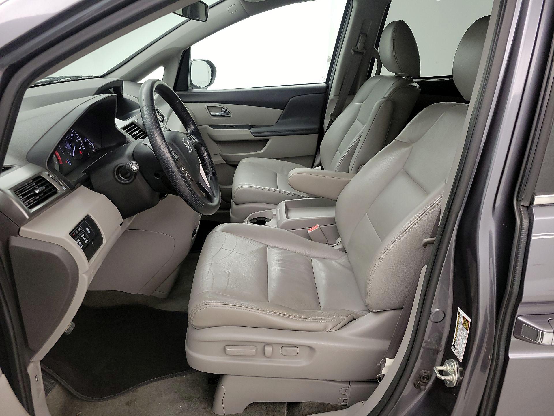 Thumbnail: 2016 Honda Odyssey - 11