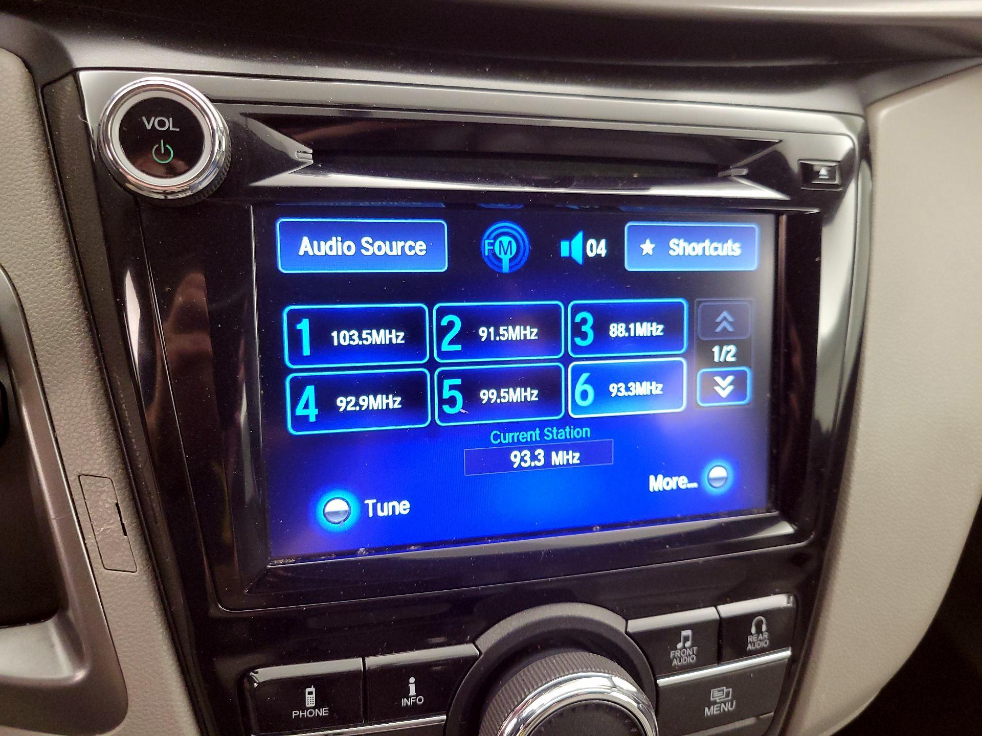 Thumbnail: 2016 Honda Odyssey - 15