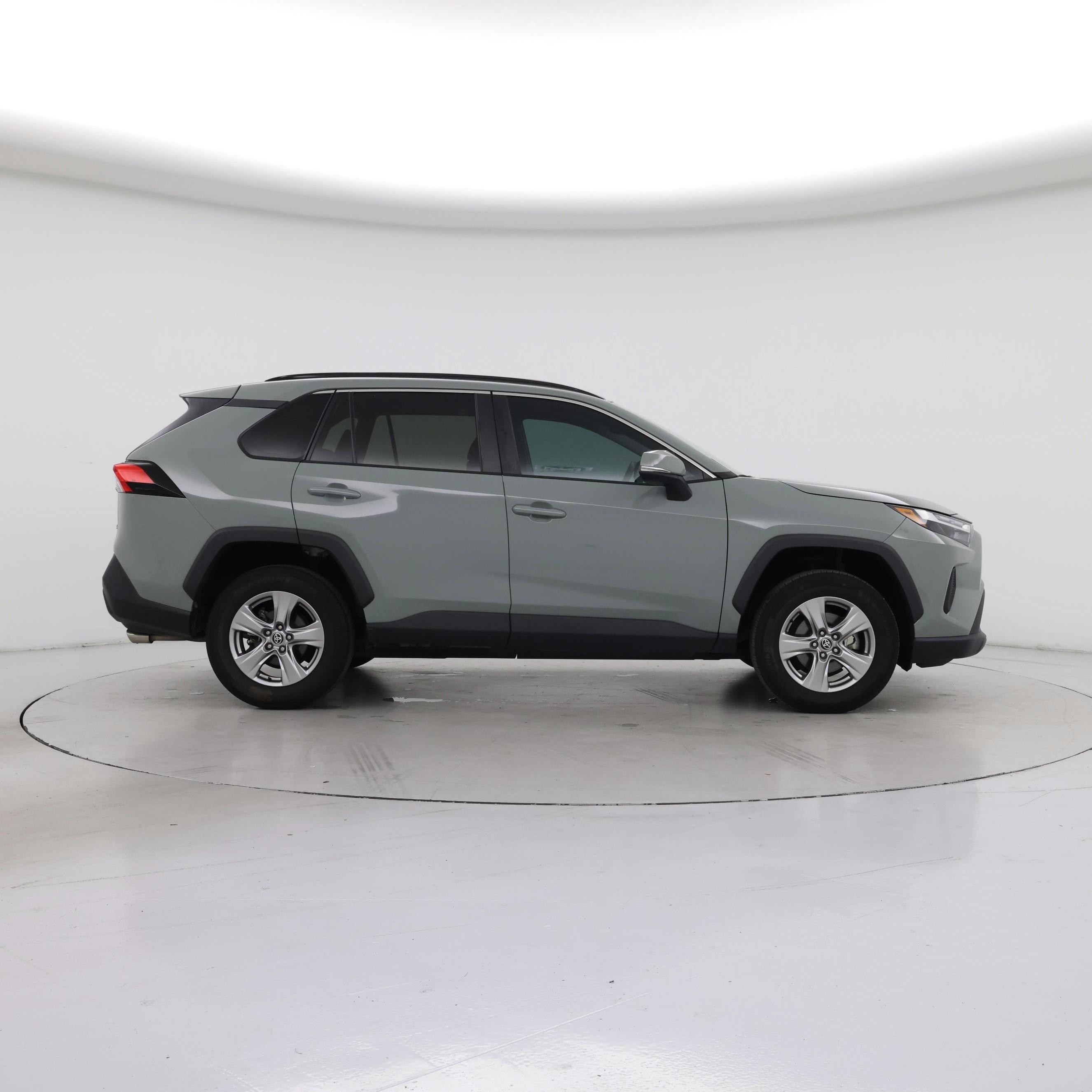 Thumbnail: 2023 Toyota RAV4 - 7