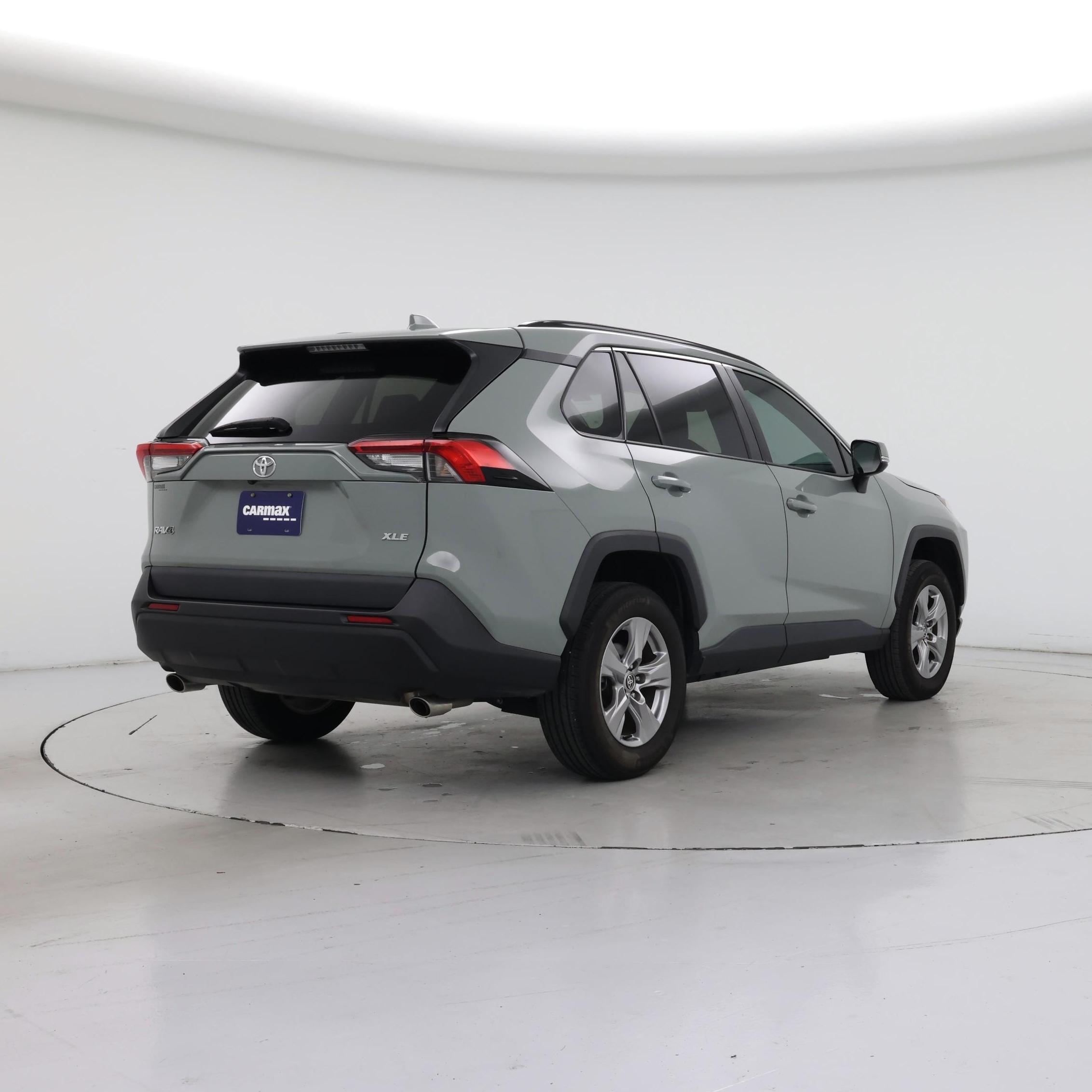 Thumbnail: 2023 Toyota RAV4 - 8