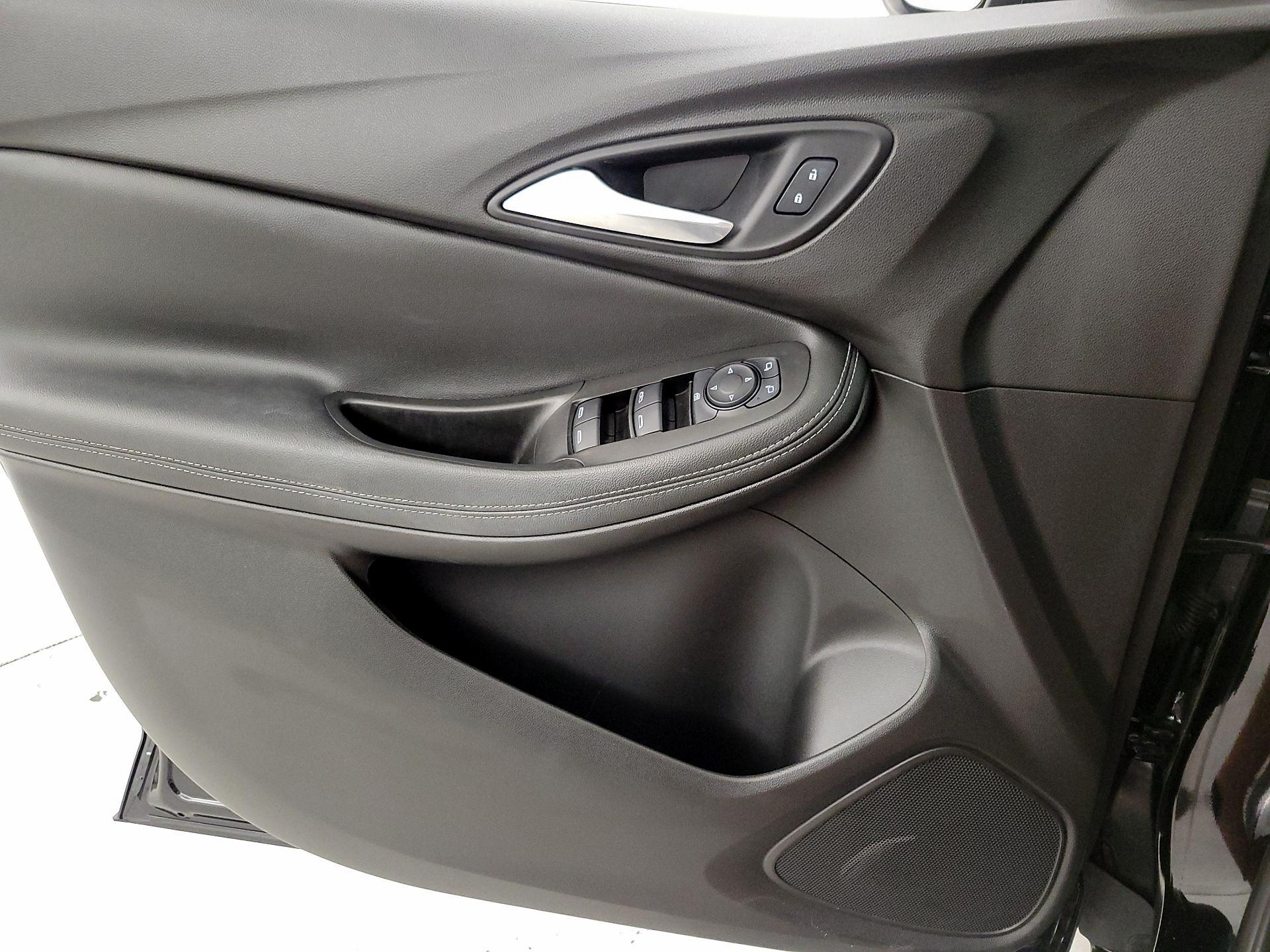 Thumbnail: 2020 Buick Encore GX - 12