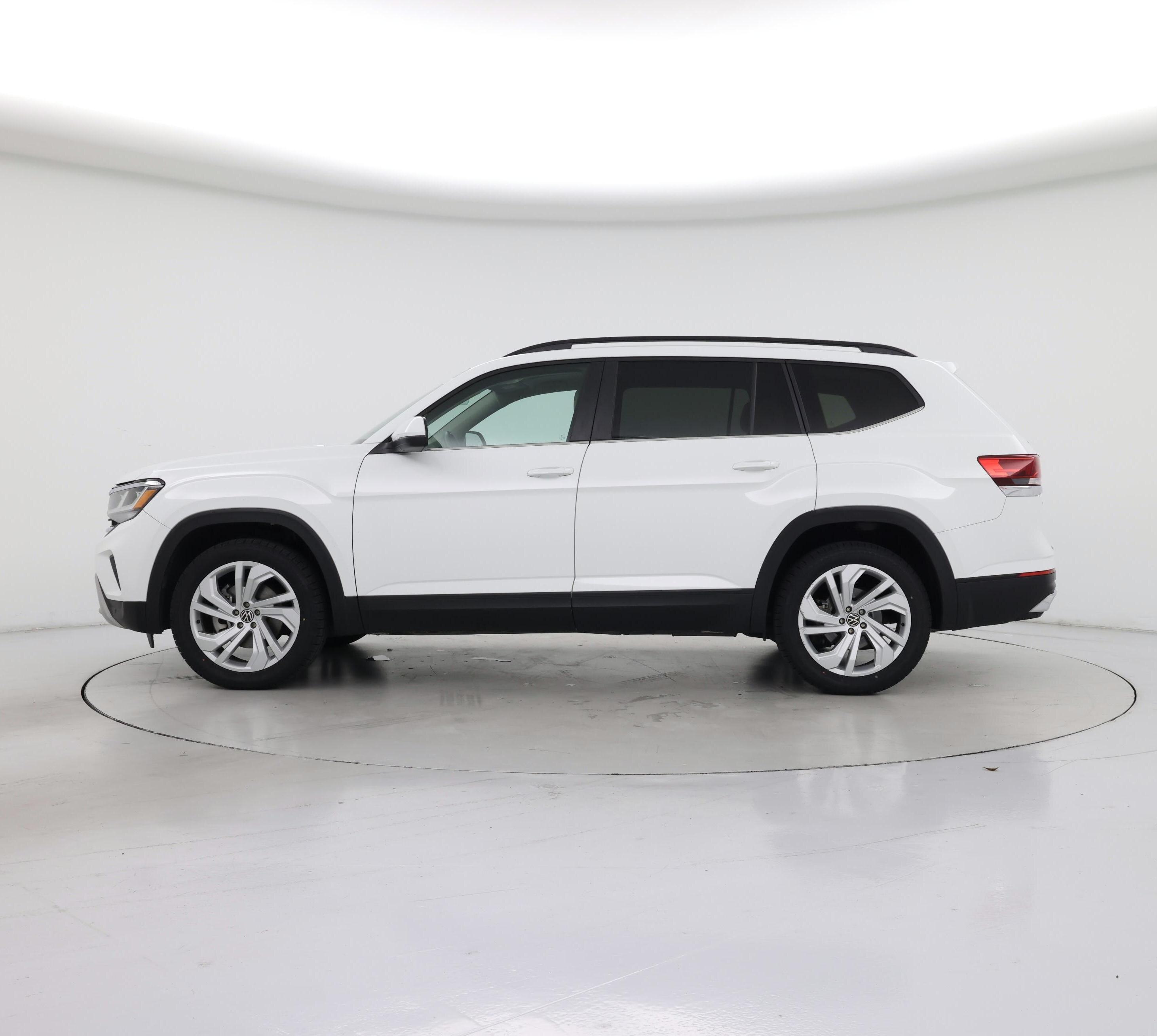Thumbnail: 2022 Volkswagen Atlas - 3