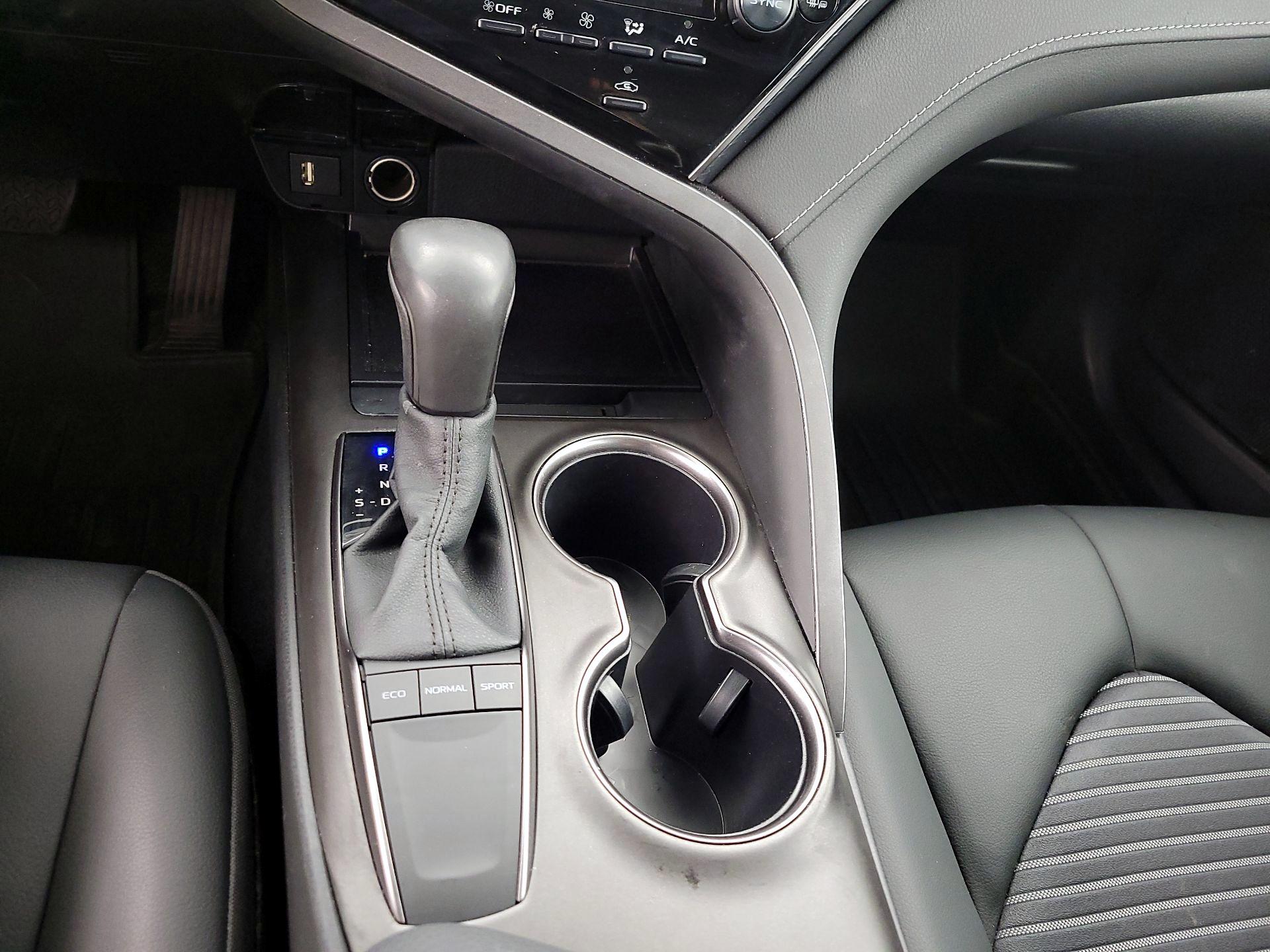 Thumbnail: 2024 Toyota Camry - 17